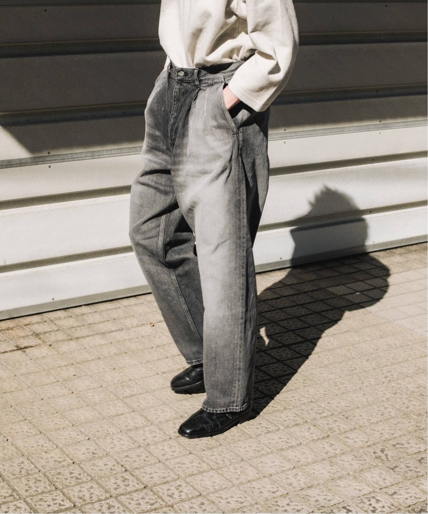 Graphpaper / グラフ ペーパー】Selvage Denim Two Tuck Pants（デニム