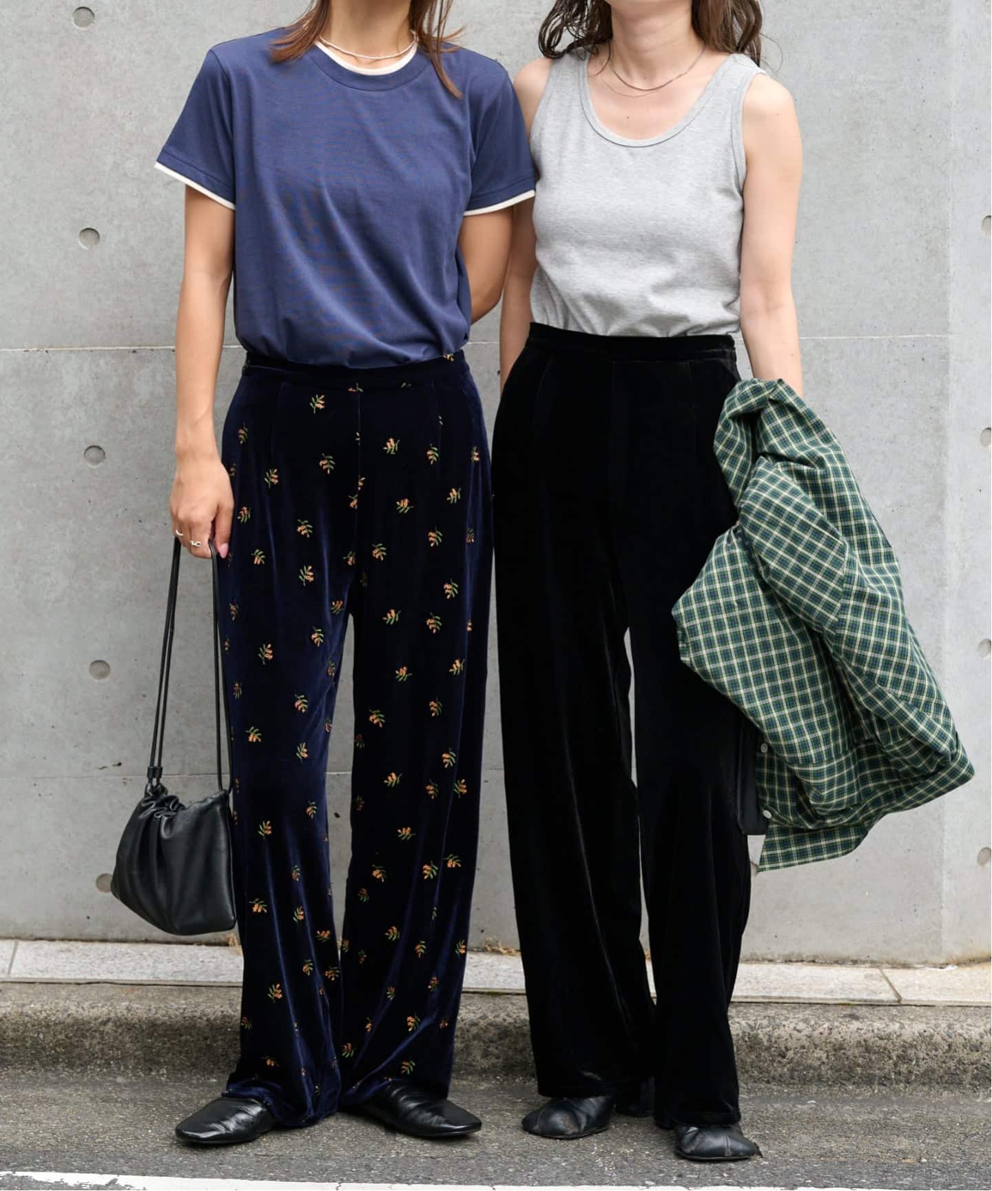 ≪予約≫追加 ベロアフレアパンツ（スラックス）｜OUTDOOR PRODUCTS