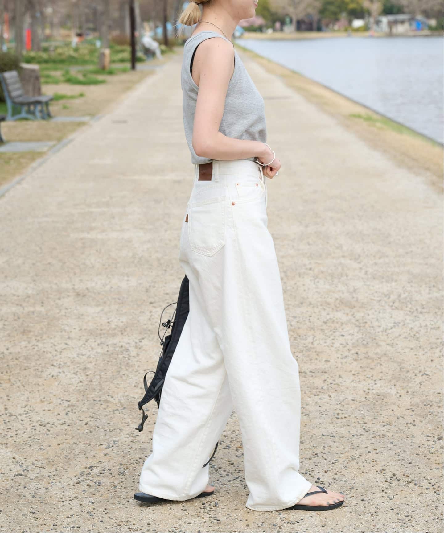 ≪予約≫追加2 ULTサマーデニムハイライズルーズ5PKT WHITE（デニム