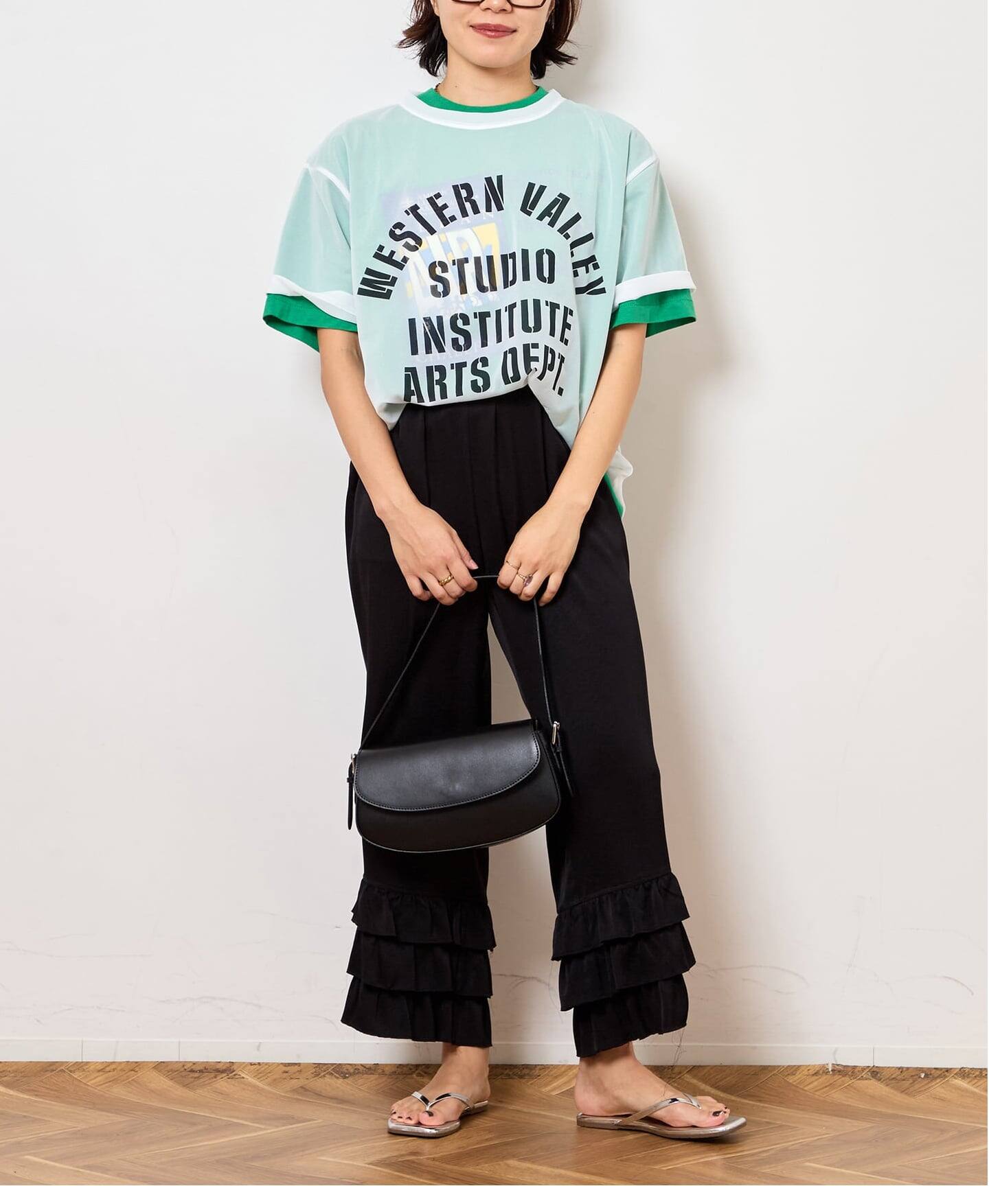 TIERED CROPD SATIN パンツ（その他パンツ）｜Bonum（ボナム）の通販