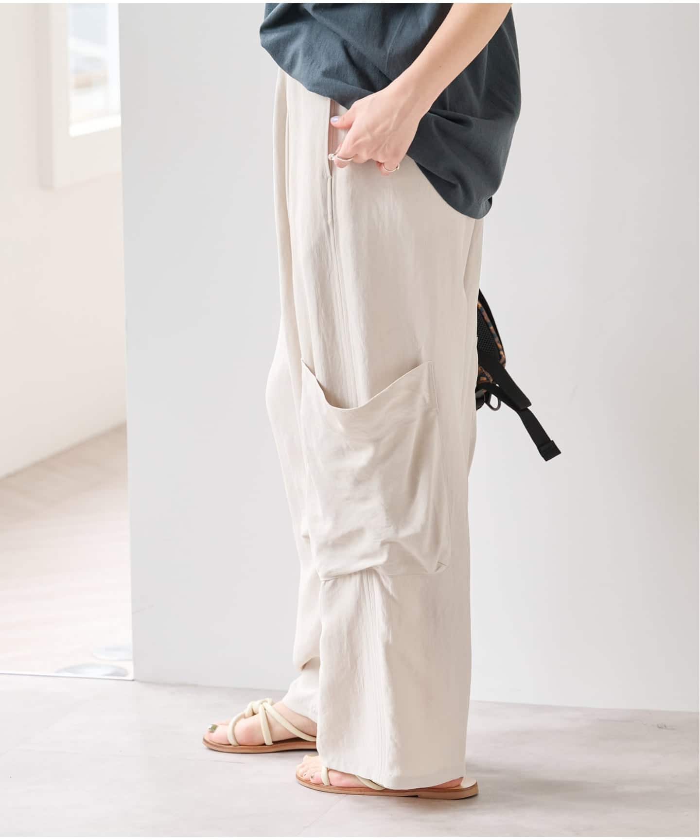 ETRE TOKYO バックサテンリラクシーカーゴパンツ（スラックス）｜BOICE