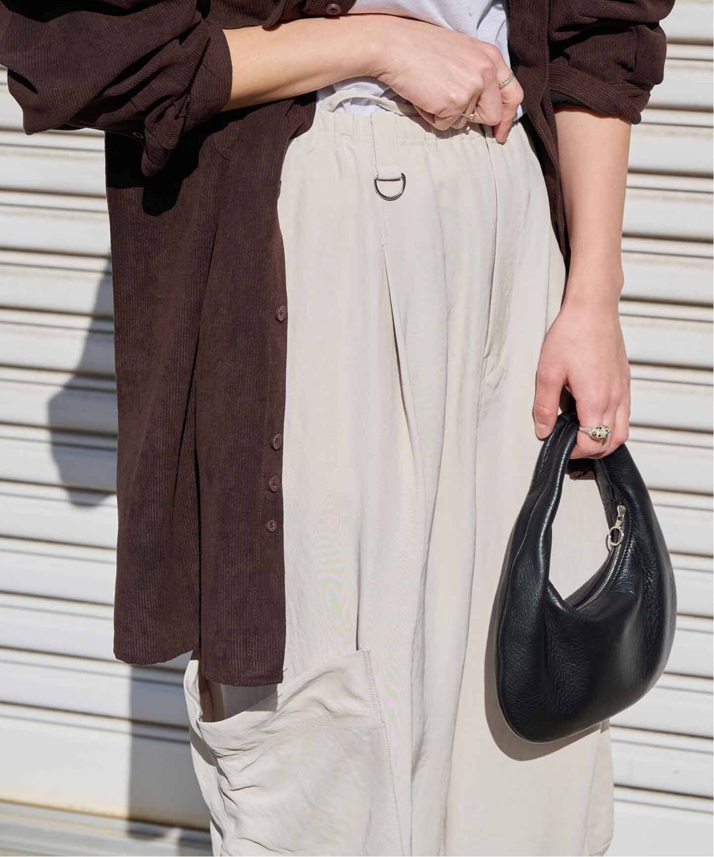 ETRE TOKYO バックサテンリラクシーカーゴパンツ（スラックス）｜BOICE