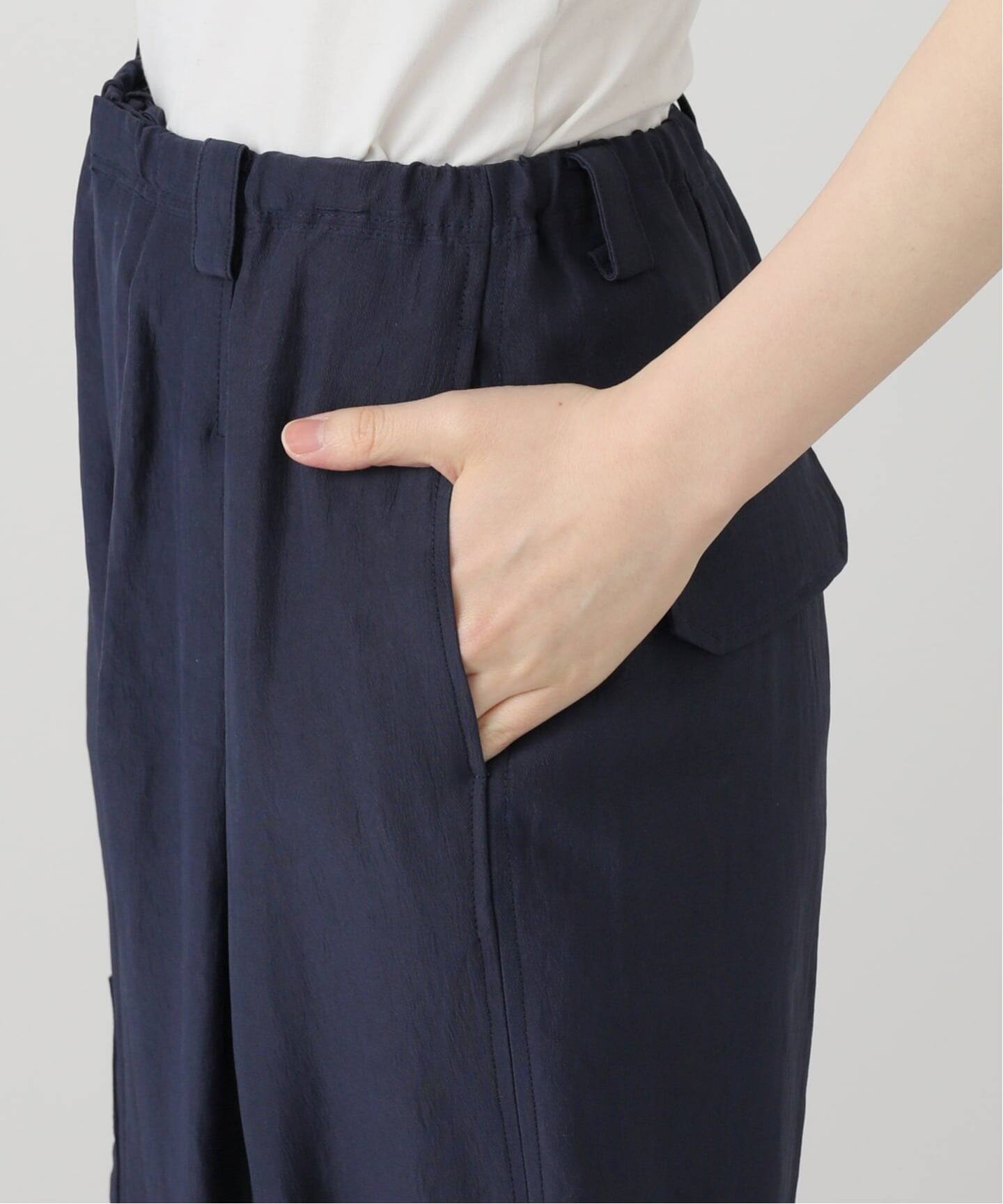 ETRE TOKYO バックサテンリラクシーカーゴパンツ（スラックス）｜BOICE