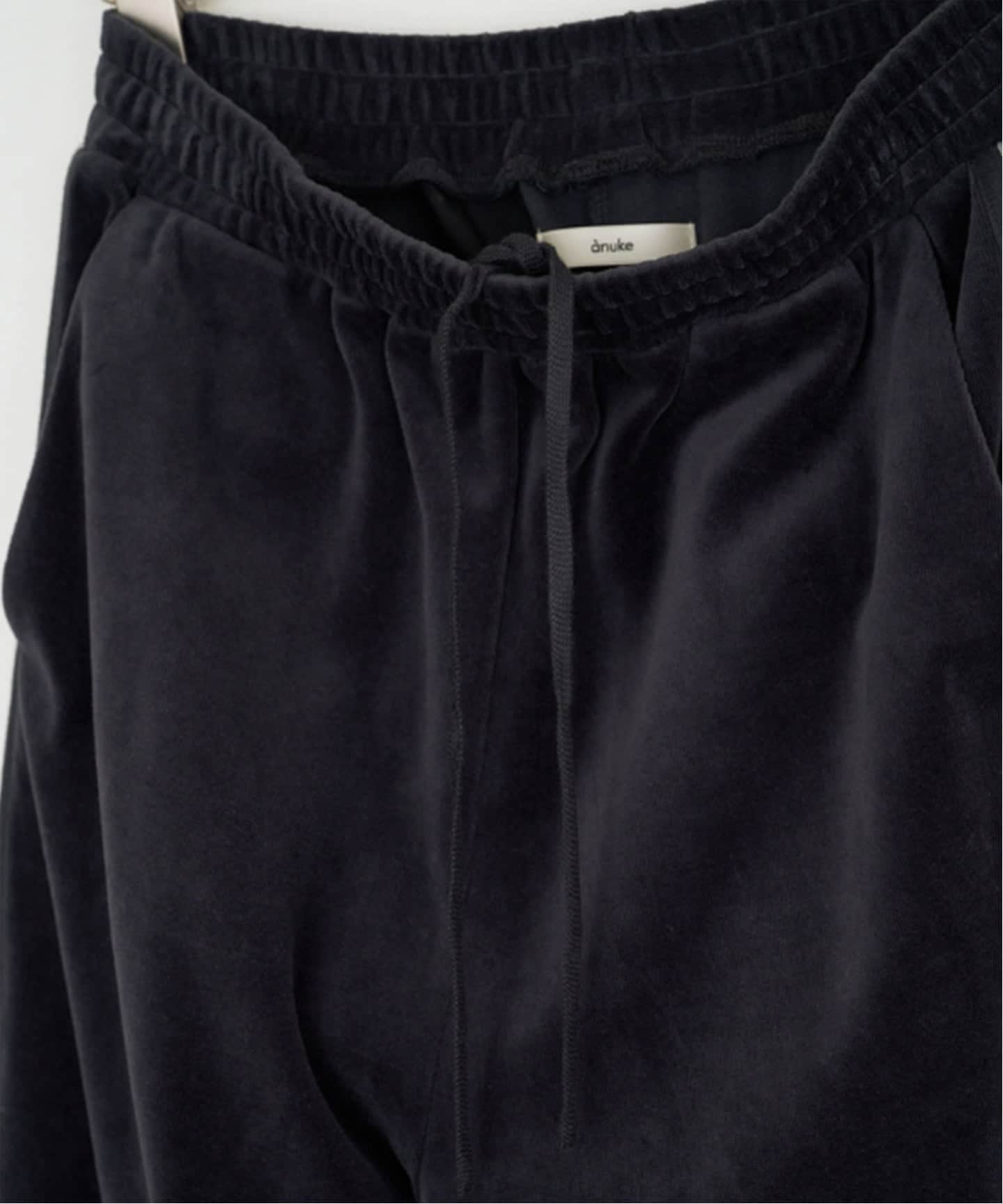 anuke Velour Track Pants（ジャージ／トラックパンツ）｜BOICE FROM