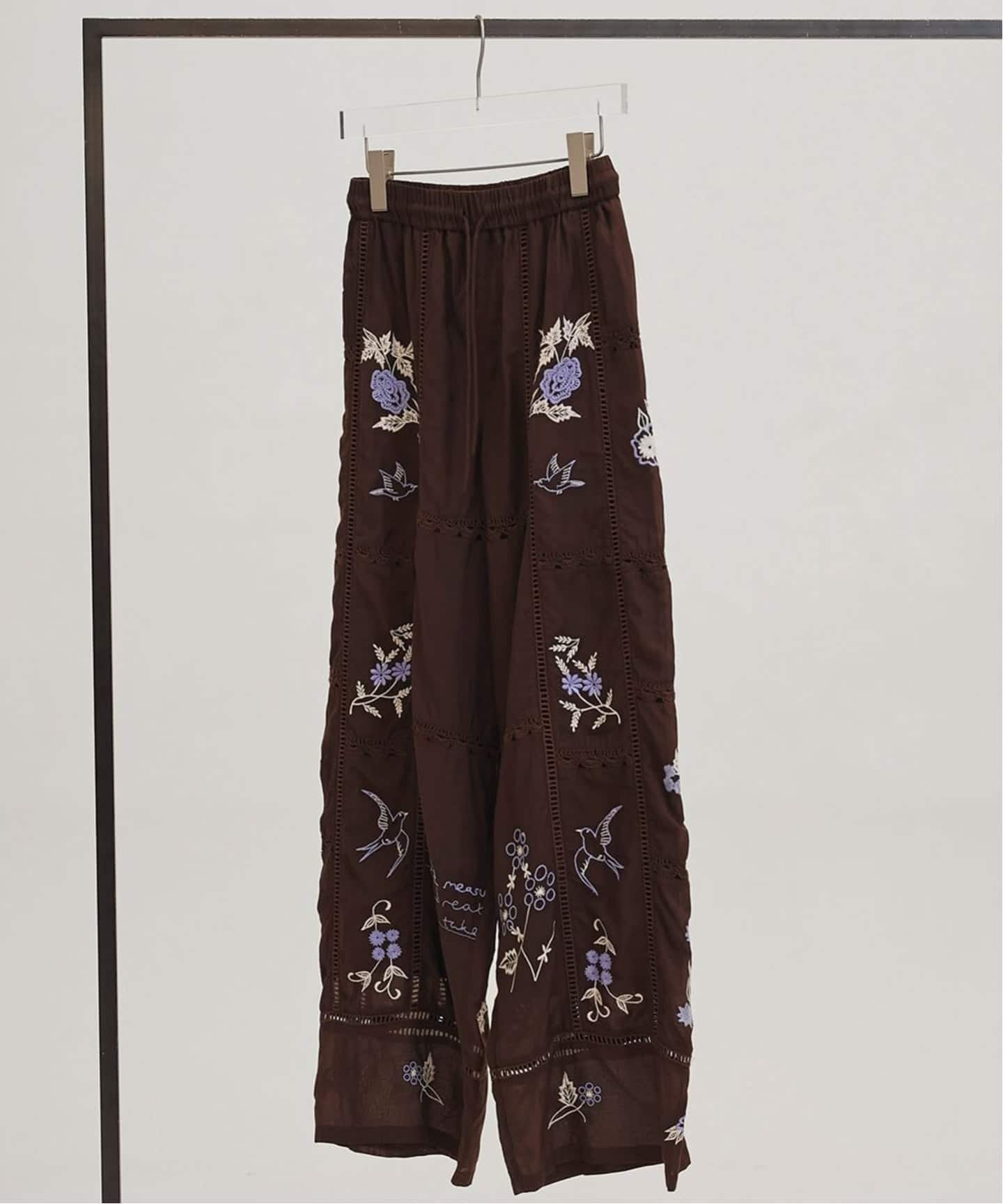 予約》TODAYFUL Embroidery Patchwork Trousers（スラックス）｜BOICE