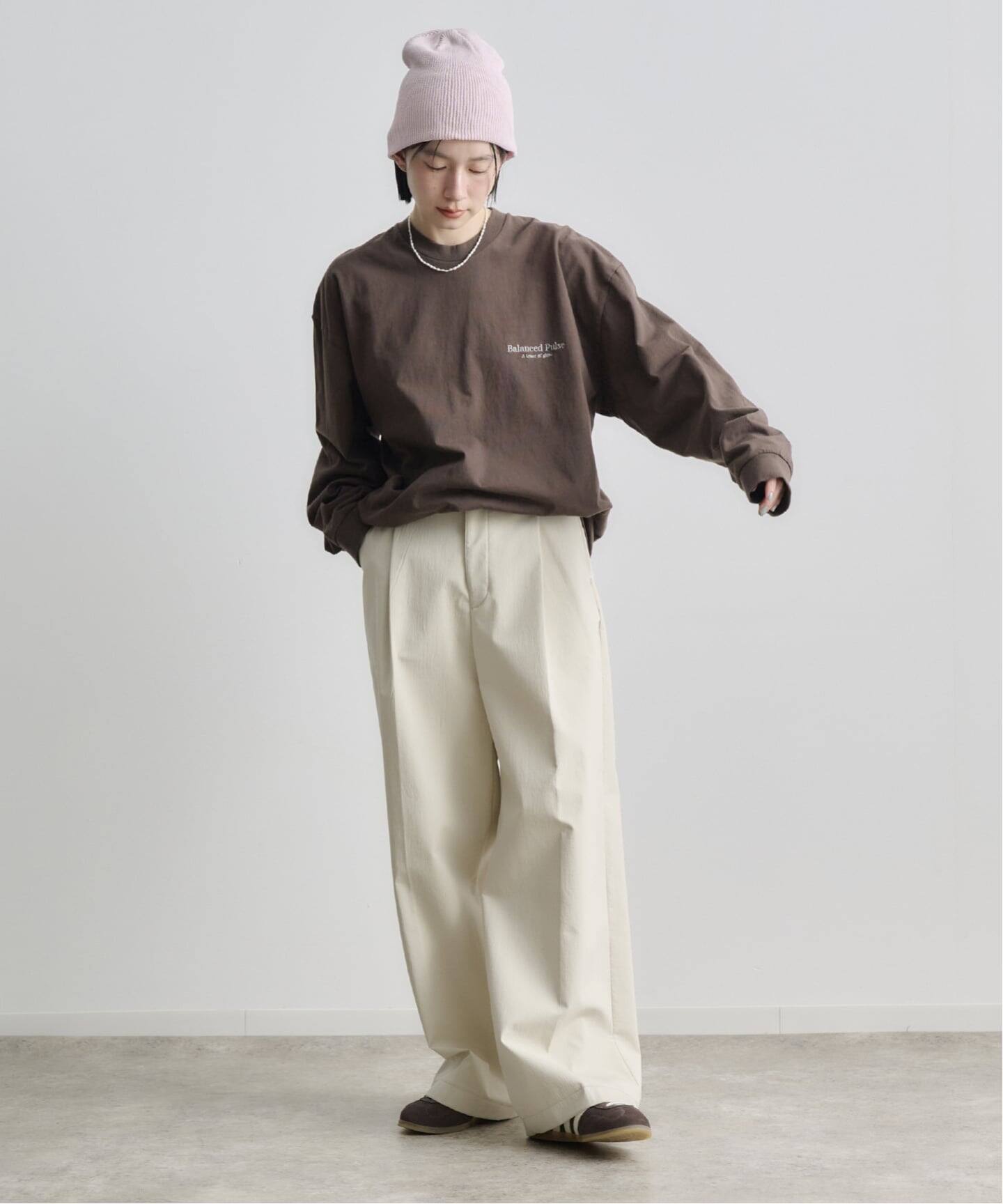ETRE TOKYO ボンディングタックパンツ（スラックス）｜BOICE FROM