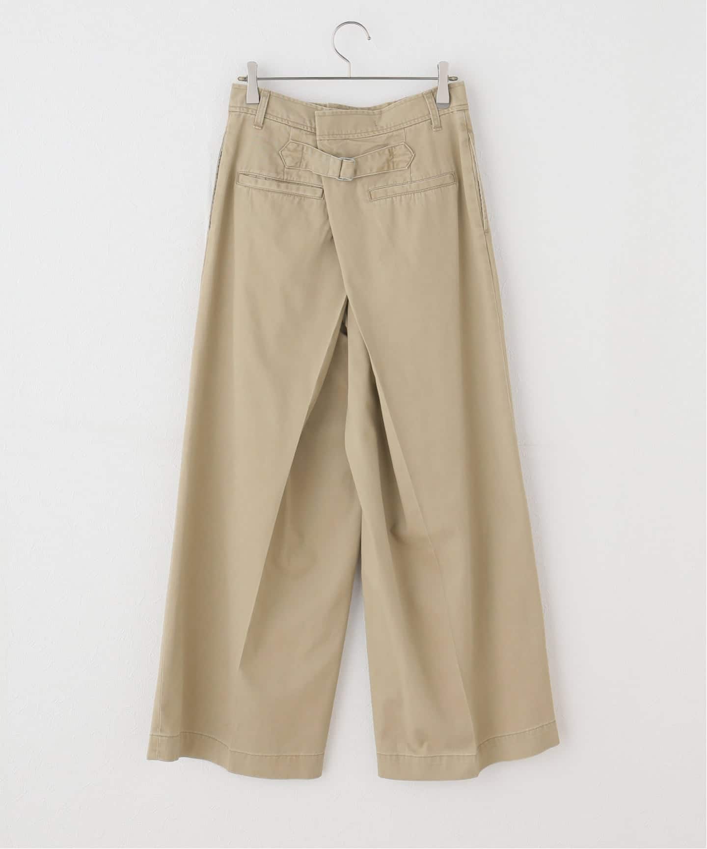 バックアシメチノ（チノパンツ）｜Spick & Span（スピック＆スパン）の