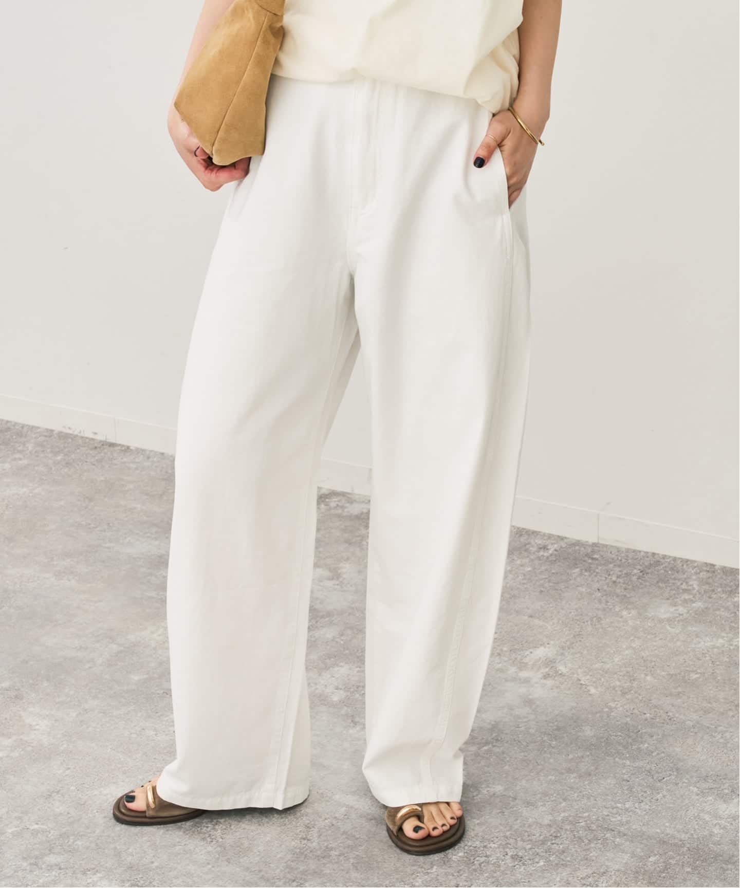 新品タグ付きSpick & Span ホワイト36ハイウェスト　ワイドパンツ Spick & Span｜スピック＆スパンのパンツ（レディース）の公式通販