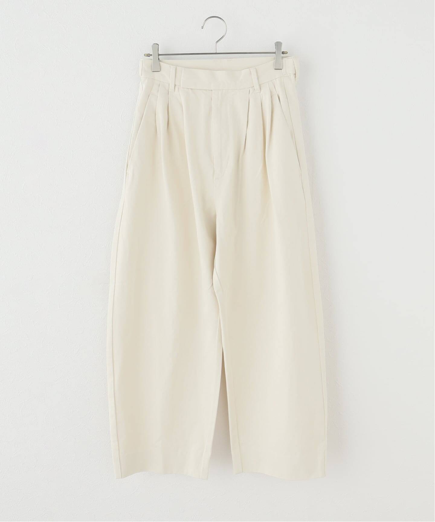 コットンサテンタックカーブパンツ（スラックス）｜Spick & Span