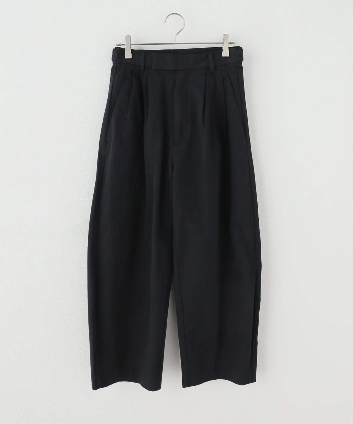 コットンサテンタックカーブパンツ（スラックス）｜Spick & Span