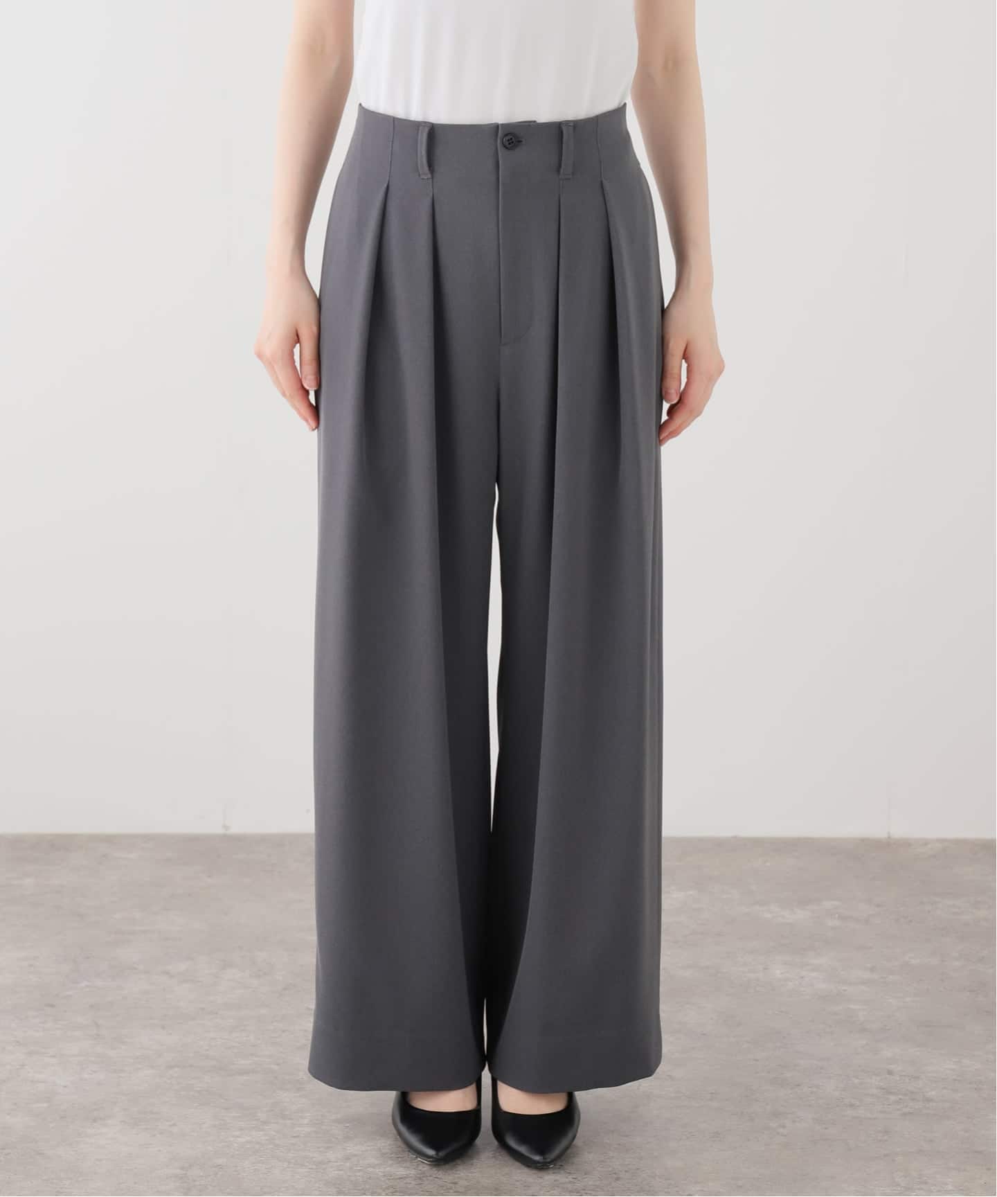 2タックワイドストレートパンツ（スラックス）｜Spick & Span