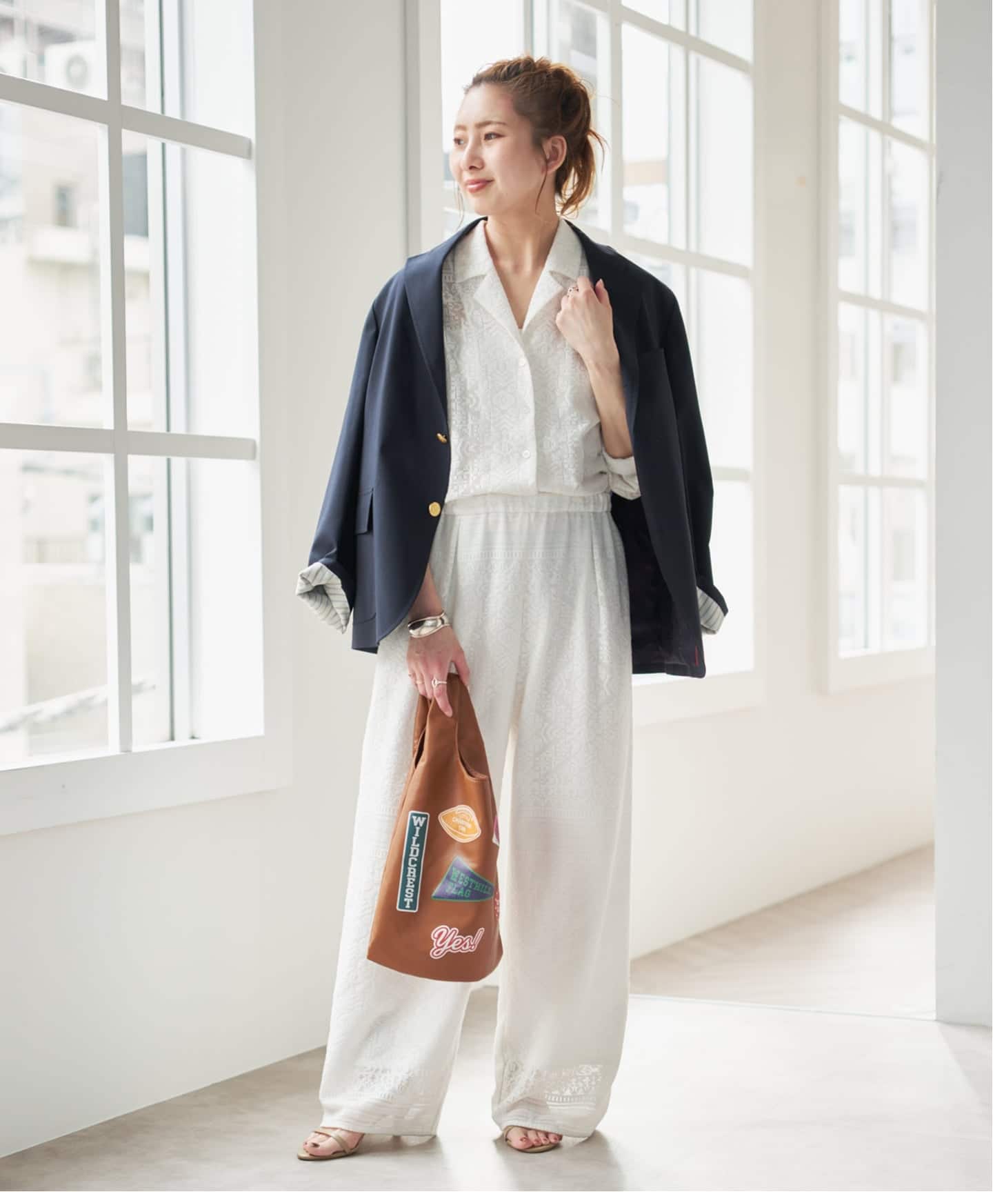 予約》オープンカラーレースジャンプスーツ（サロペット