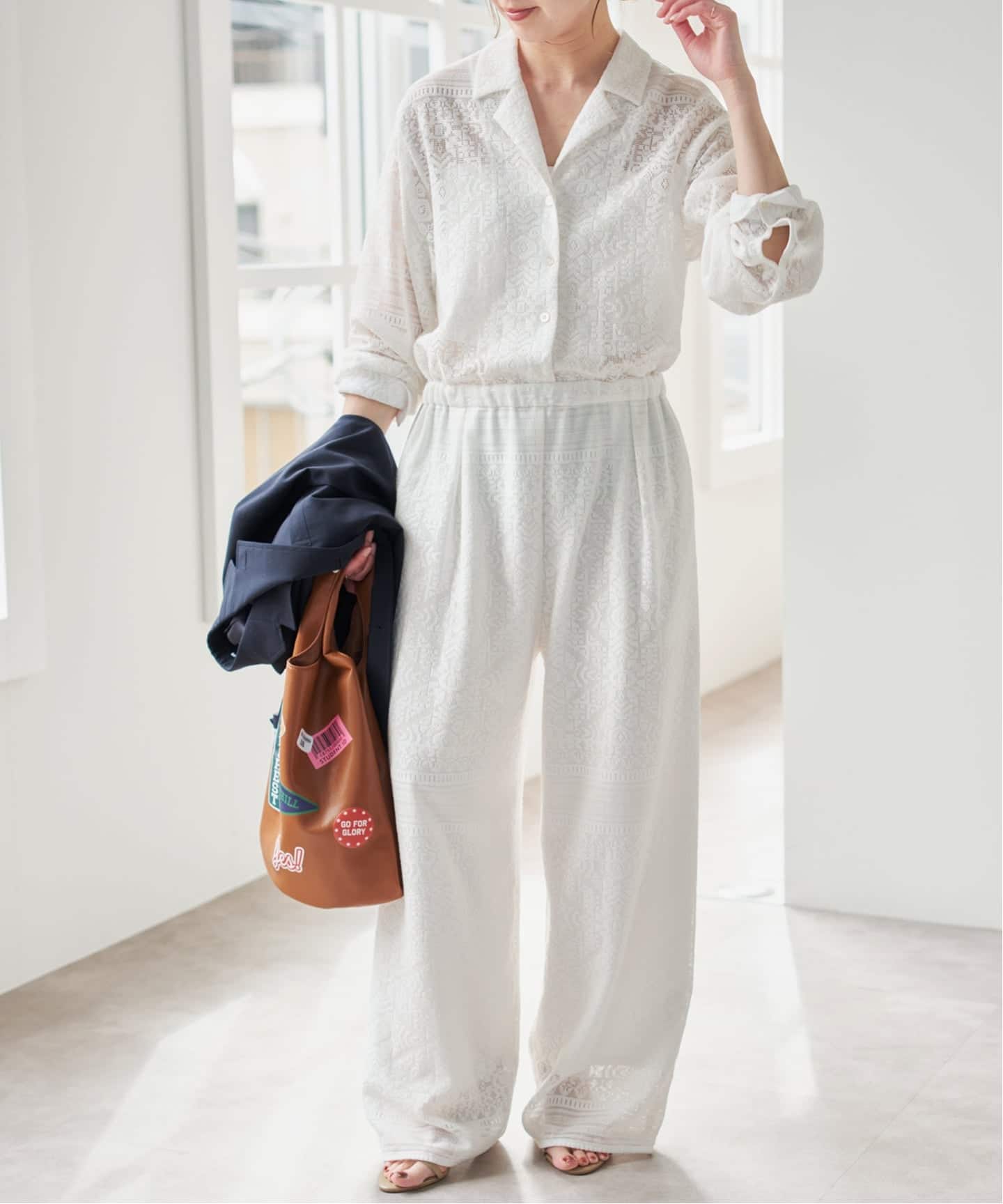 予約》オープンカラーレースジャンプスーツ（サロペット