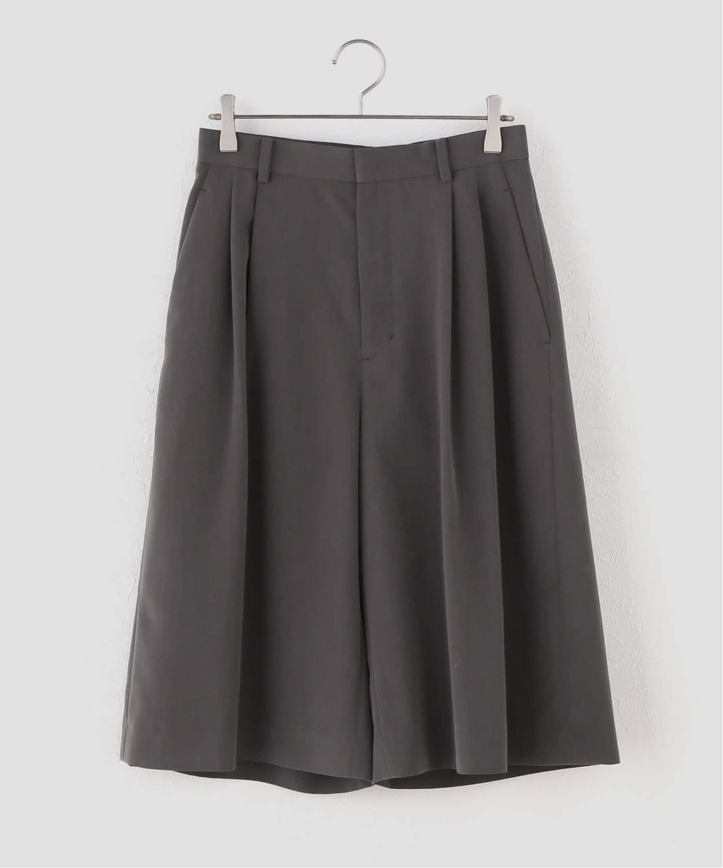 ツータックキュロットパンツ（ショート・ハーフパンツ）｜Spick & Span