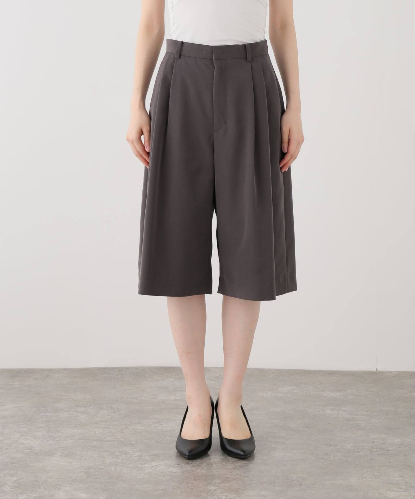 Spick & Span ショートパンツ 36 ダークグレー ツータックキュロットパンツ（ショート・ハーフパンツ）｜Spick & Span