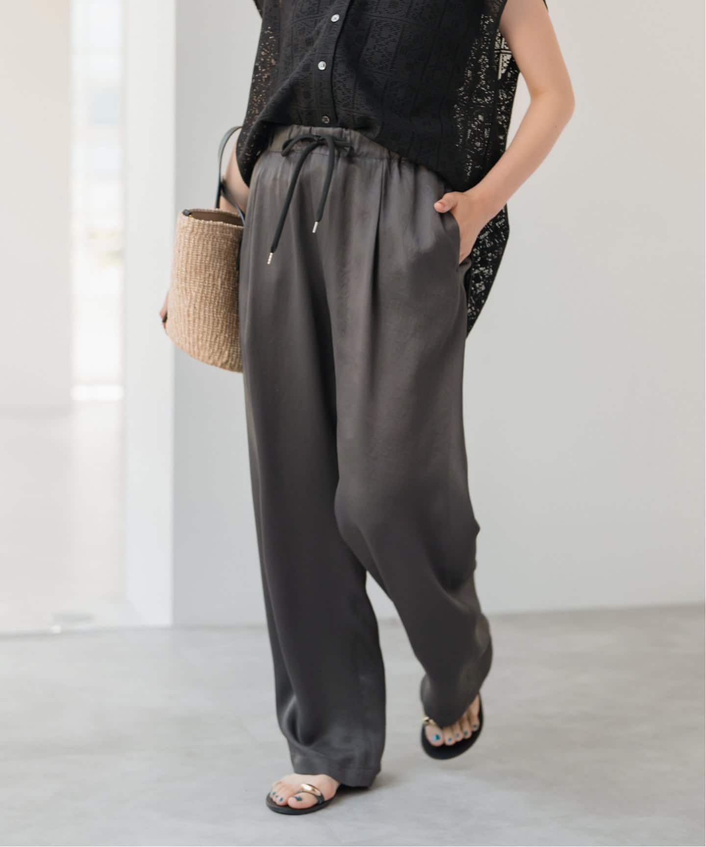 新色有り / 追加予約》ワッシャーサテンイージーパンツ（その他パンツ