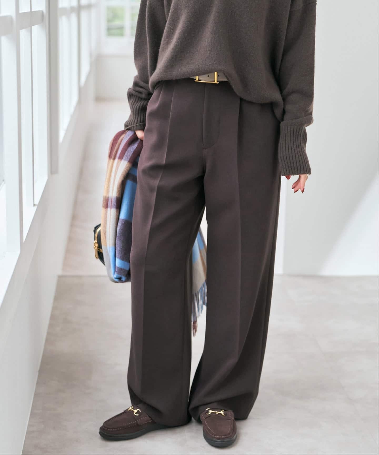 追加》ダブルクロスツータックパンツ（スラックス）｜Spick and Span