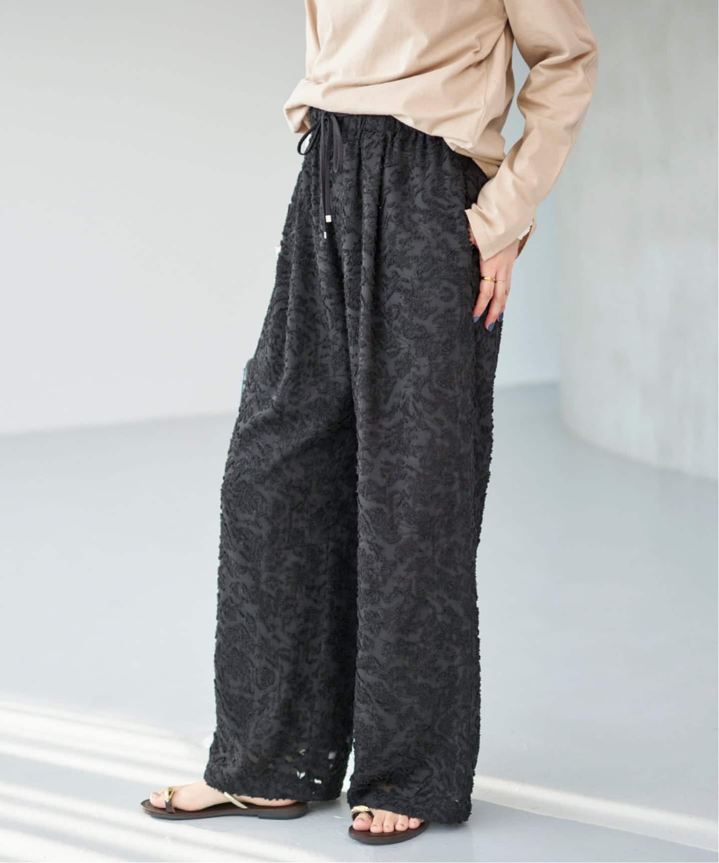 &エルシー　　ジャガードパンツ WEB限定》シアージャガードイージーパンツ（その他パンツ）｜Spick