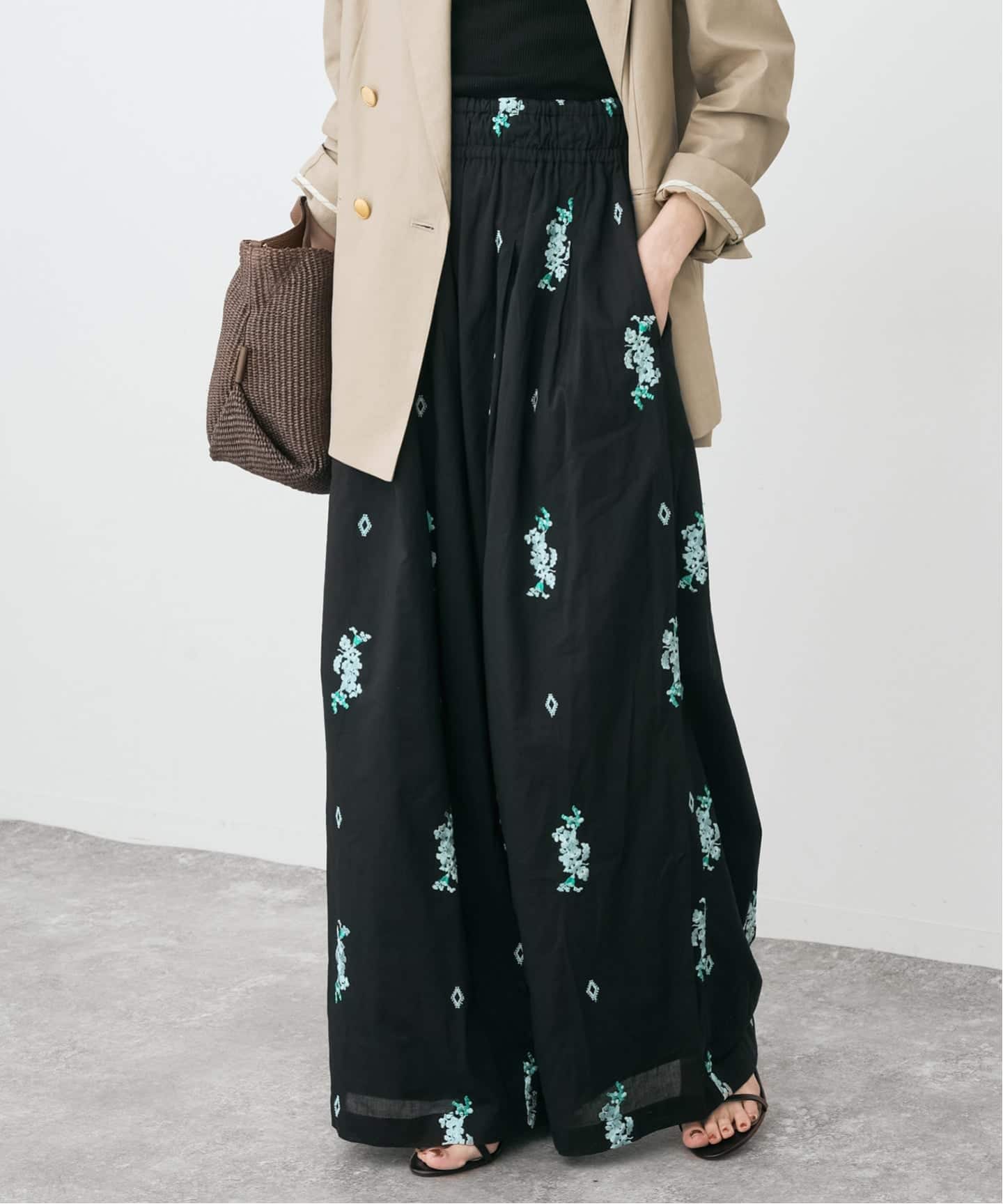 ne Quittez pas / ヌキテパ Cotton Voile Jasmine Embroidery Gath