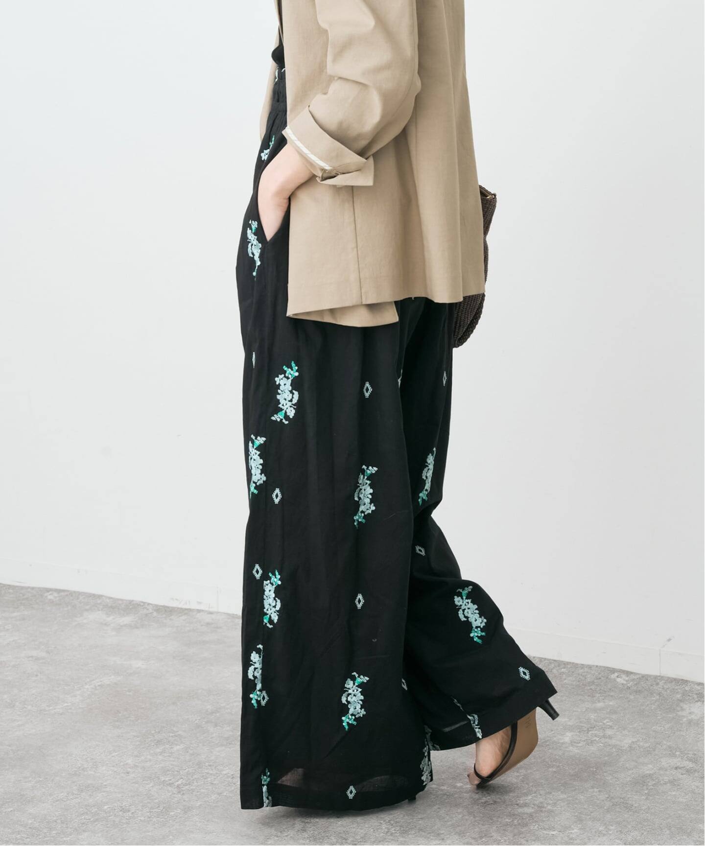 ne Quittez pas / ヌキテパ Cotton Voile Jasmine Embroidery Gath