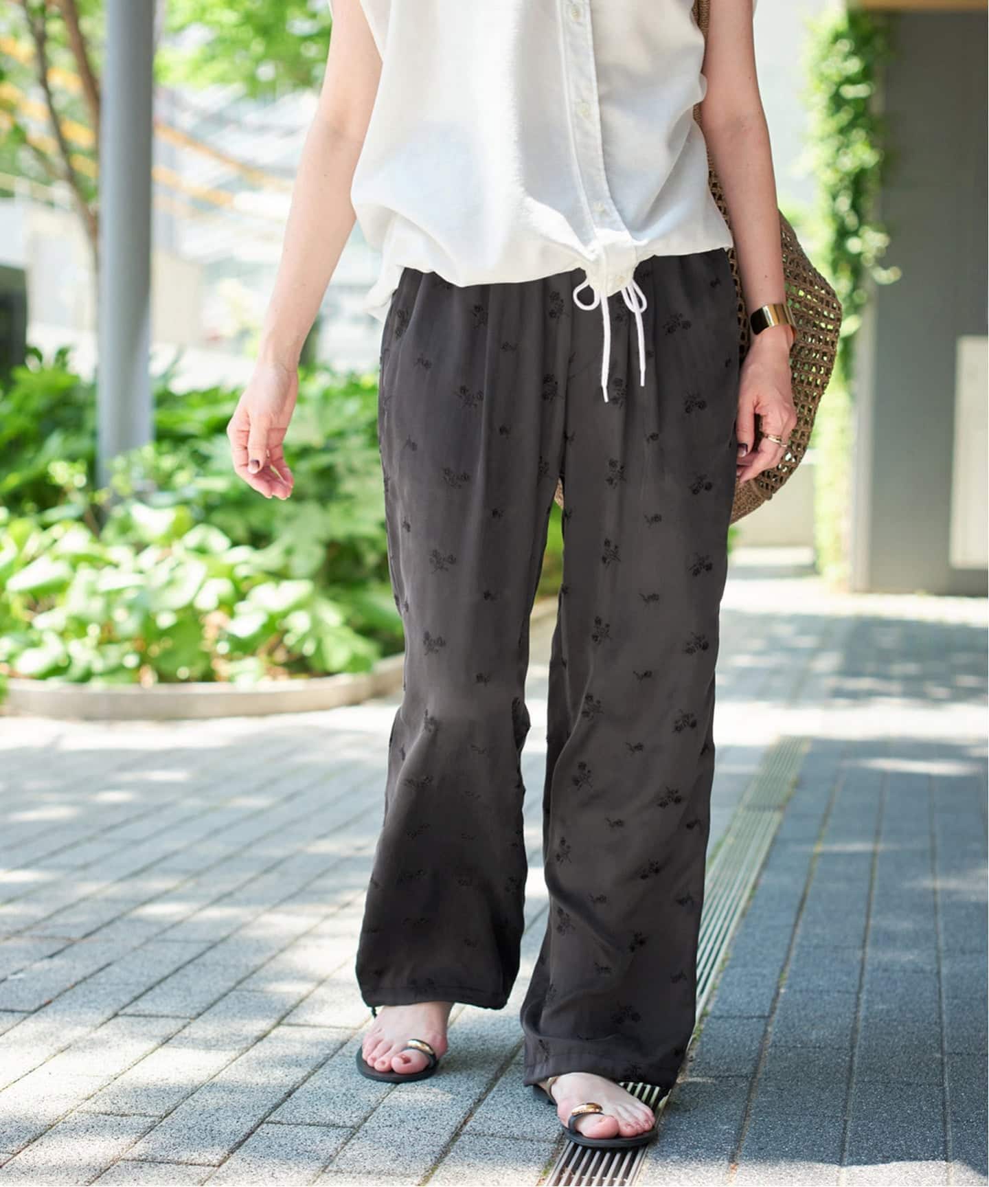 追加予約》TICCA / ティッカ フラワーエンブロイダリーパンツ（その他