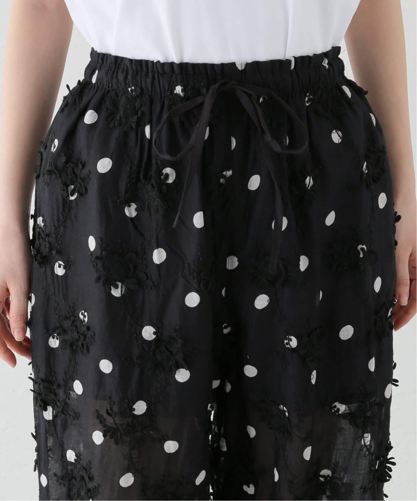 追加》crinkle crinkle crinkle 3D embroidery dot pants（その他
