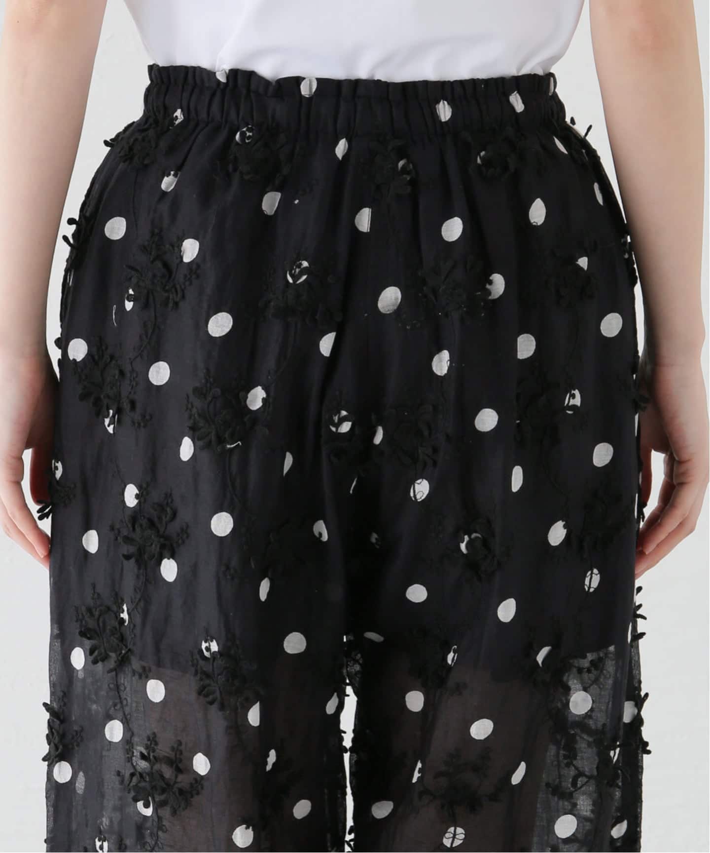 追加》crinkle crinkle crinkle 3D embroidery dot pants（その他
