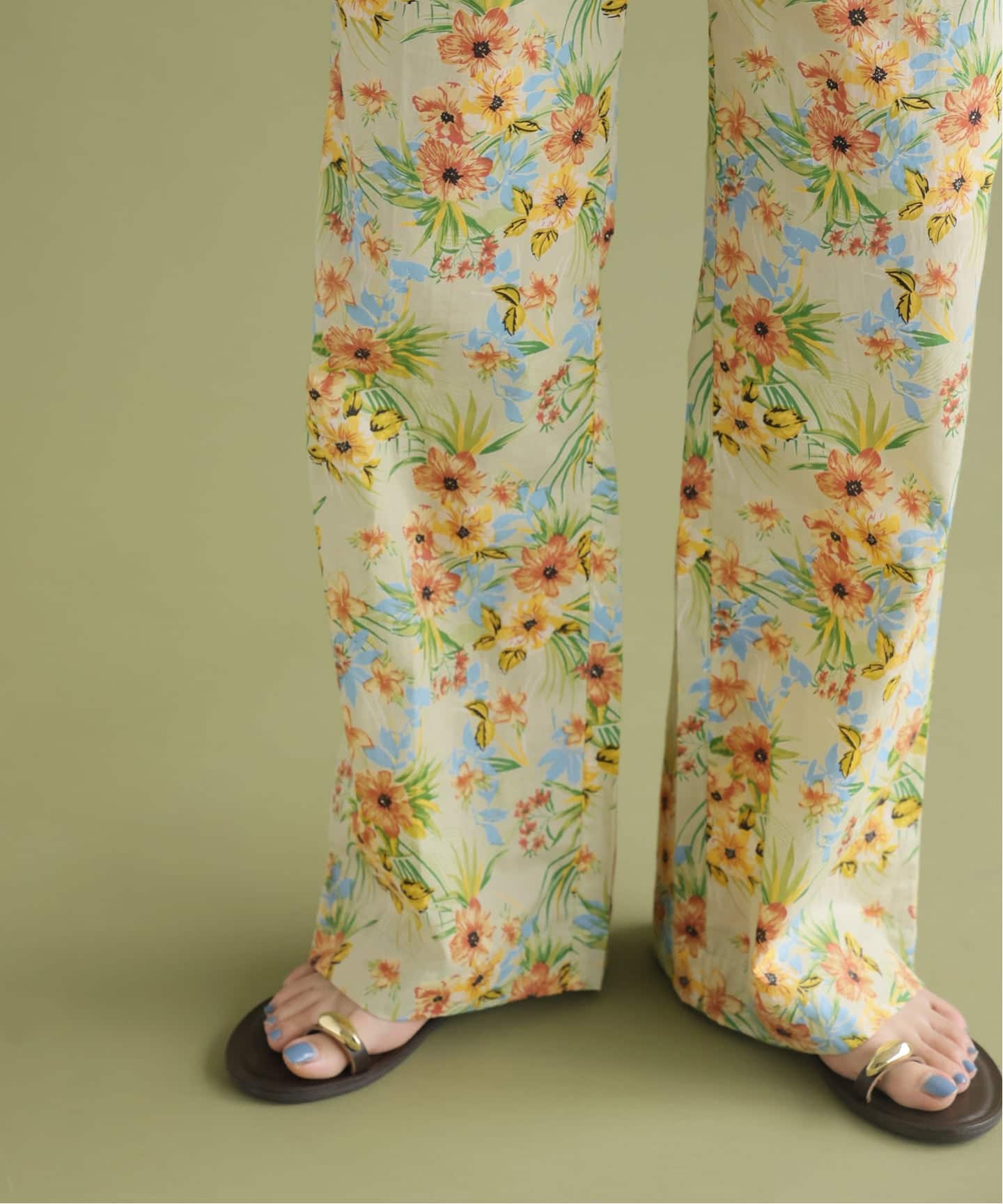 VIAN / ヴィアン 別注 Flower Easy Wide Pants（スラックス）｜Spick