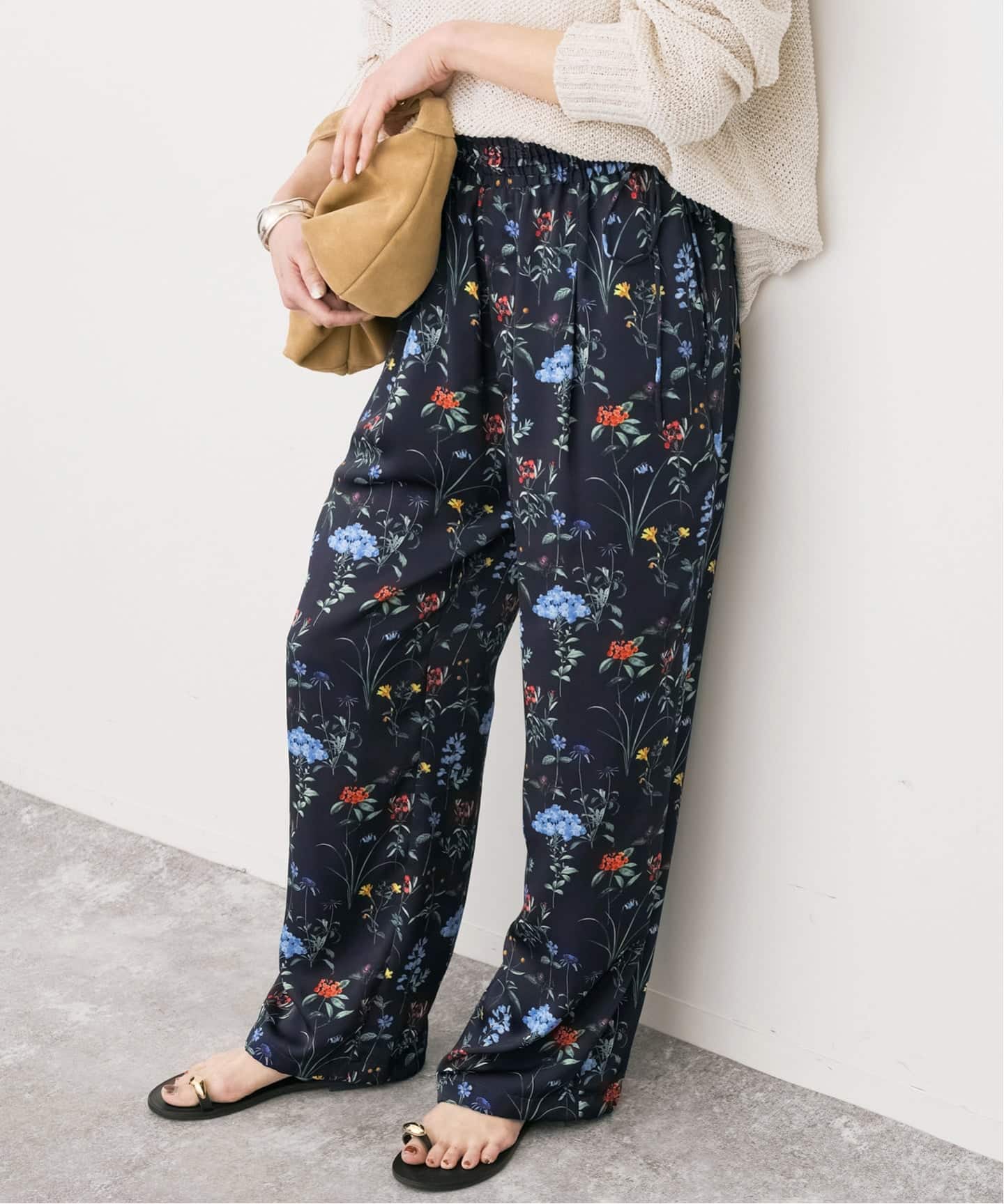 Spick&Span ティッカ別注フラワープリントパンツ　新品未使用タグ付き 追加》TICCA / ティッカ 別注フラワープリントパンツ（その他パンツ