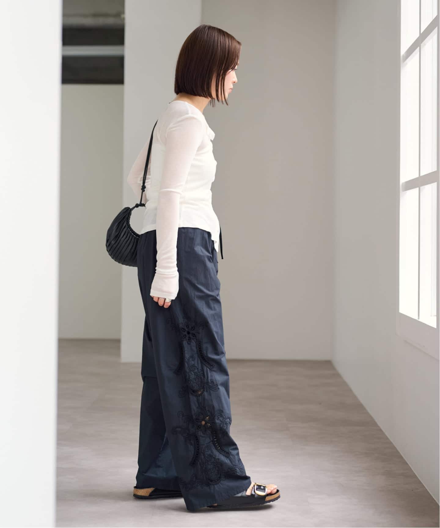 予約》サイド刺繍パンツ（スラックス）｜UBY Spick & Span（ユーバイス