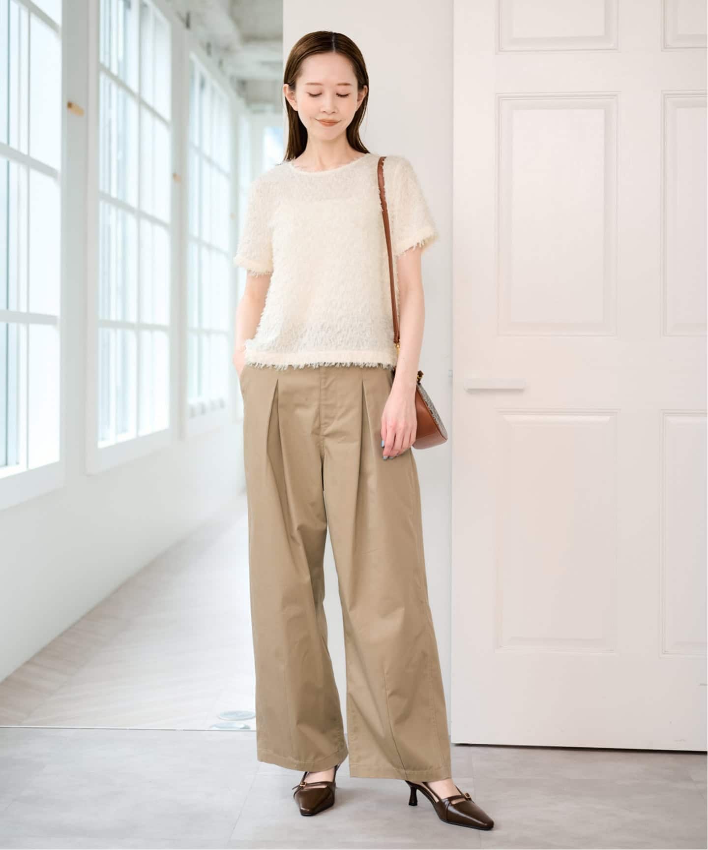 予約》ライトツイルタックカーブパンツ（その他パンツ）｜UBY Spick