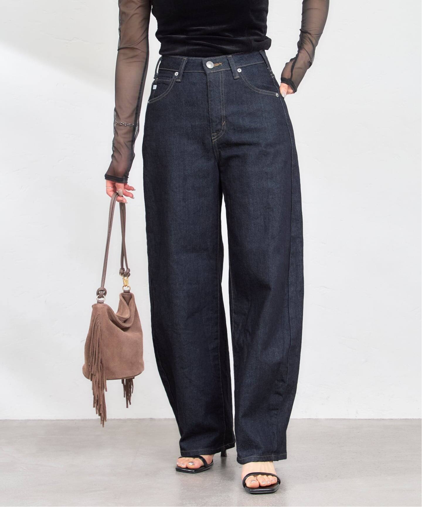 SOMETHING / サムシング HANA CURVE TAPERED（デニムパンツ・ジーンズ