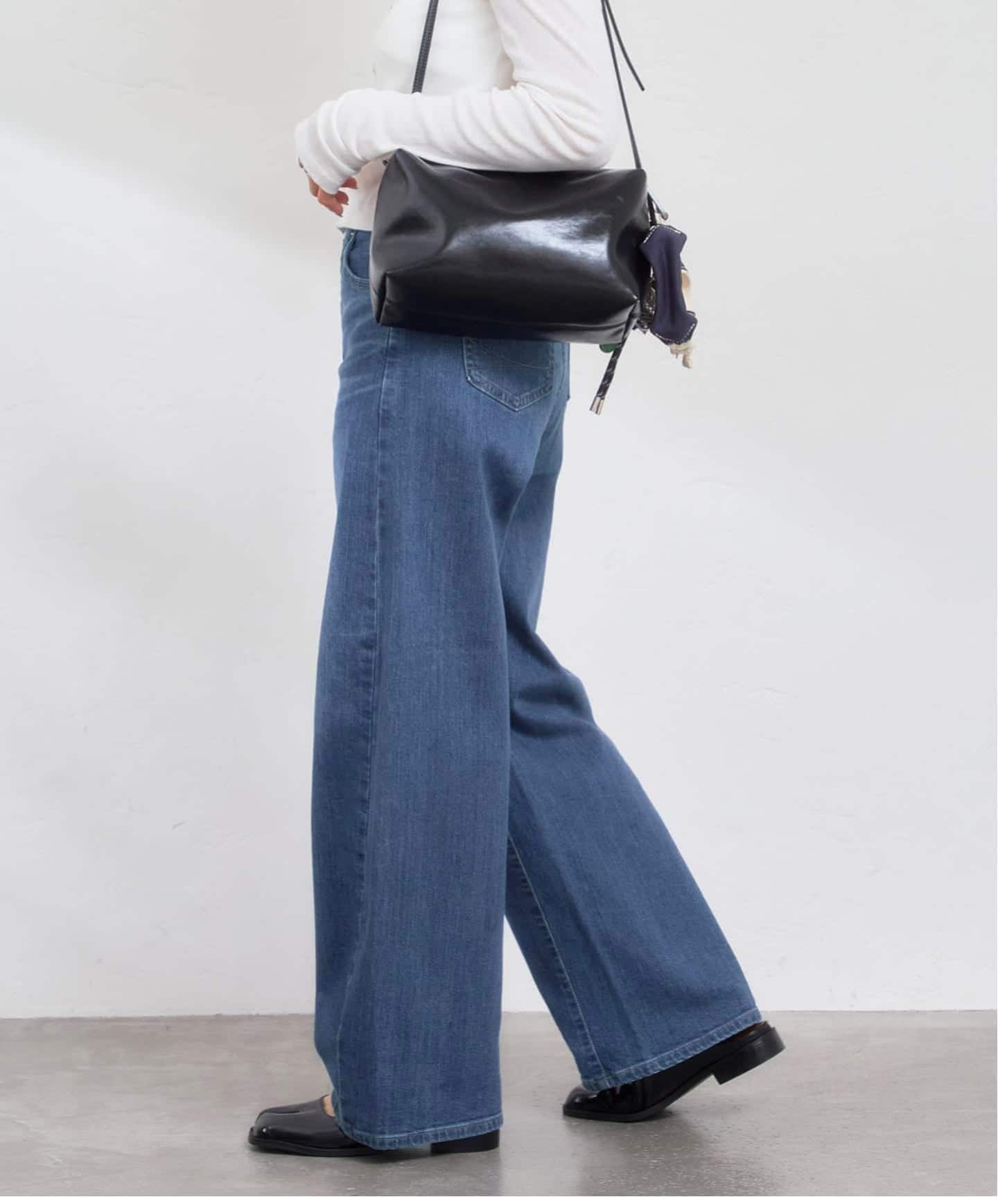追加 / 新色 》SOMETHING / サムシング HANA CURVE TAPERED（デニム