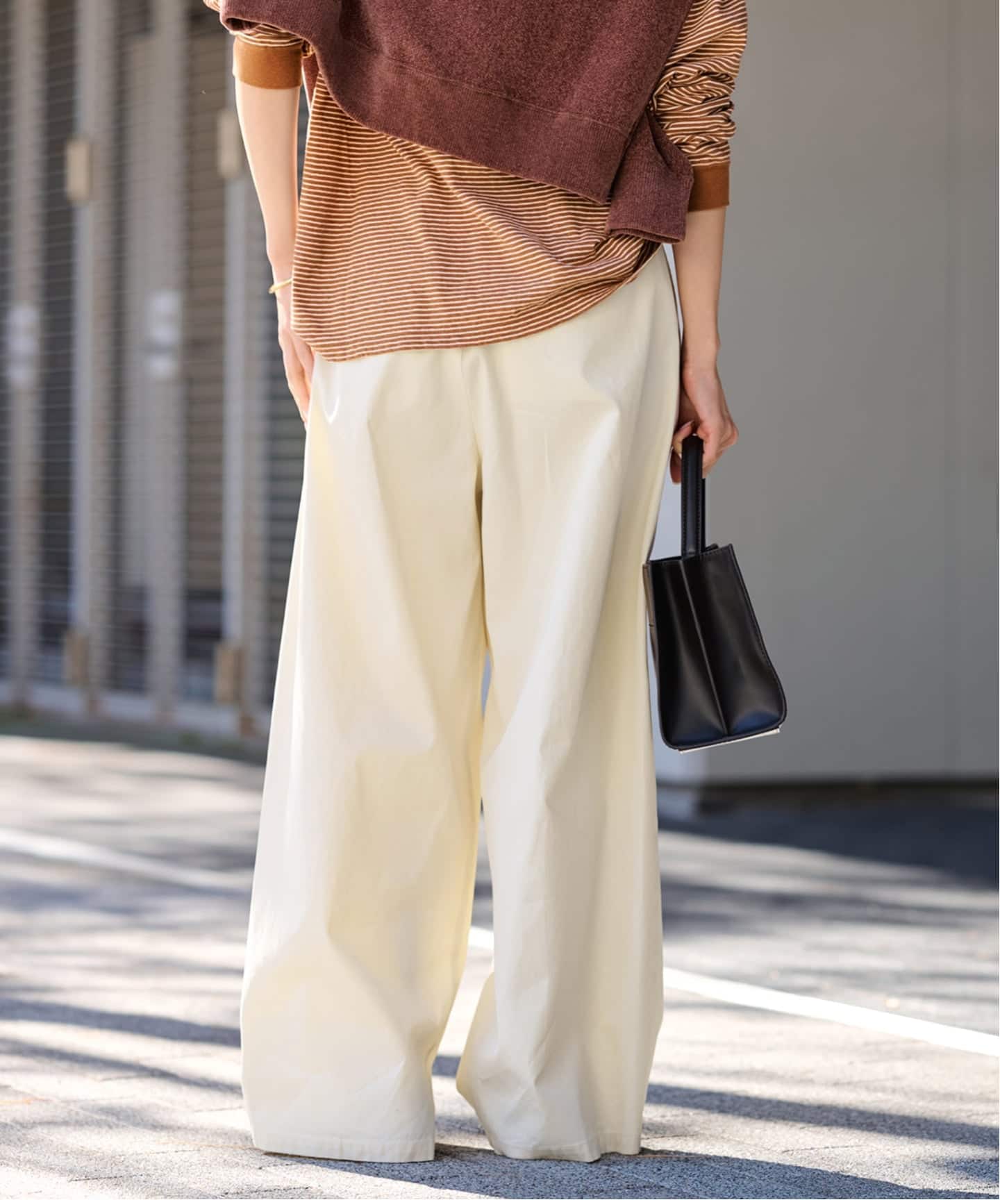 ≪予約≫ワイドチノパンツ（チノパンツ）｜FRAMeWORK（フレームワーク