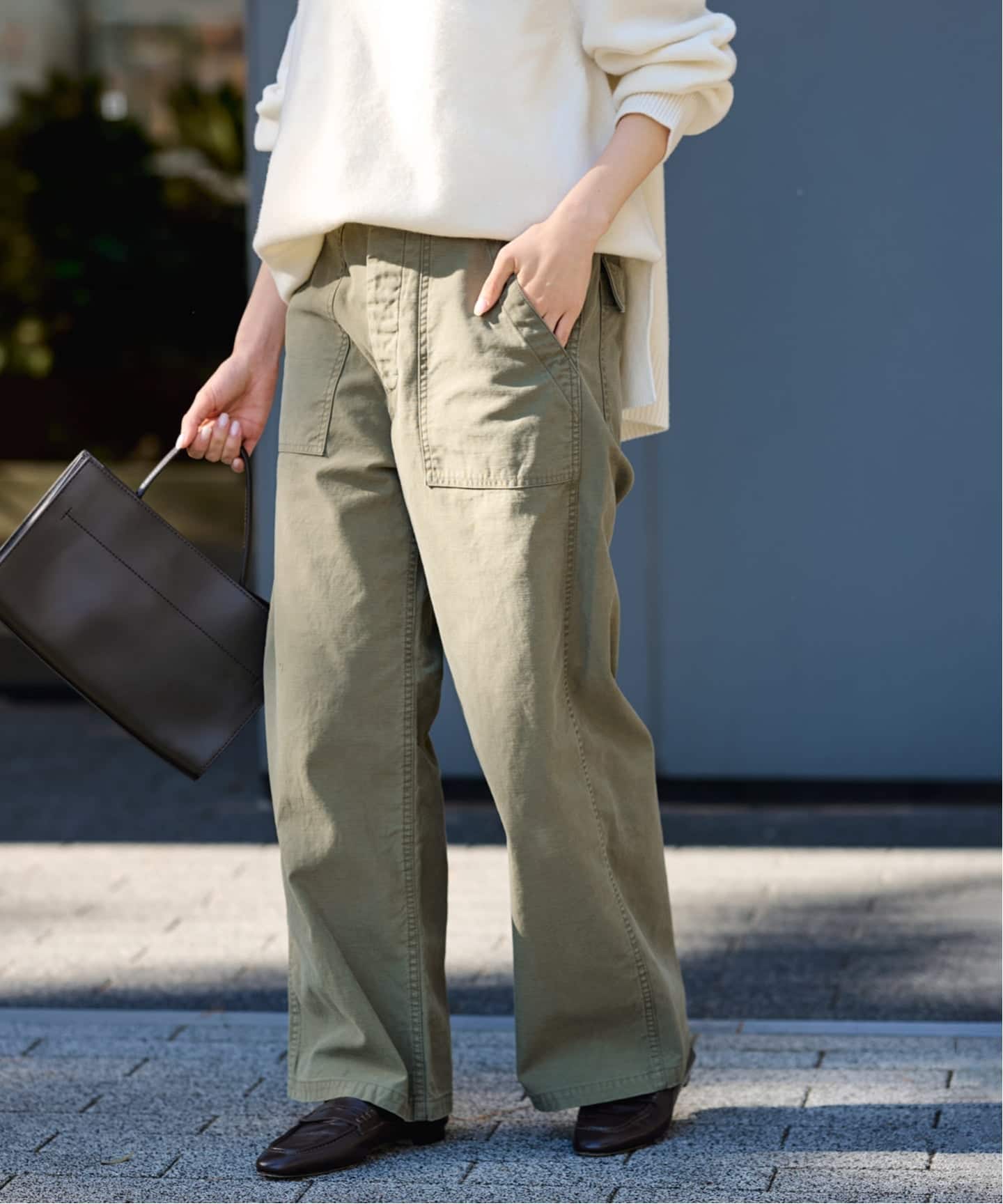 ライトミリタリースラブベイカーパンツ（カーゴパンツ）｜FRAMeWORK