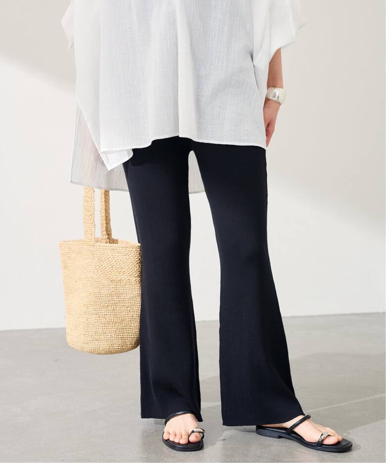 FRAMeWORK×EMILY WEEK コラボニットパンツ（スラックス）｜FRAMeWORK 