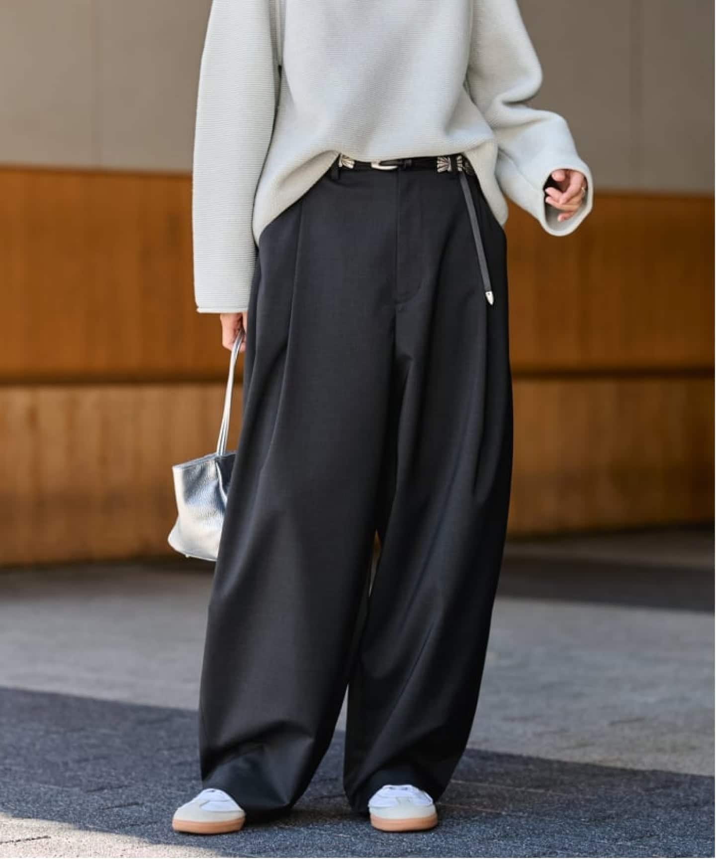 ≪洗える / WEB限定≫タックカーブバックゴムパンツ 2（スラックス