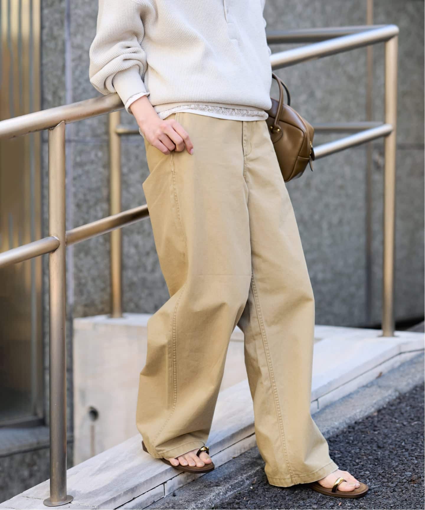 チノパンツ（チノパンツ）｜FRAMeWORK（フレームワーク）の通販