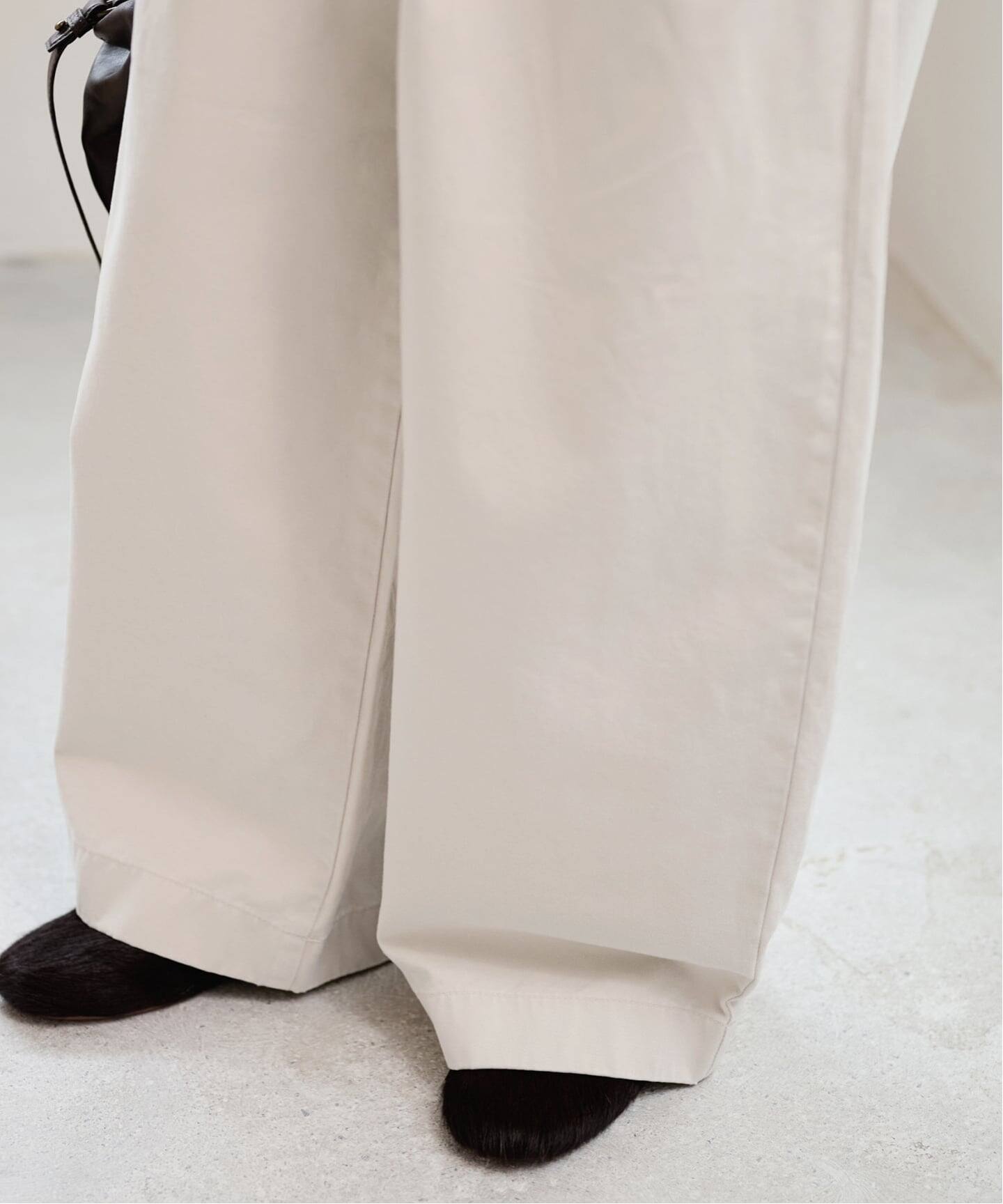 ≪予約≫SLOUCHY LIGHT CHINO パンツ（チノパンツ）｜FRAMeWORK