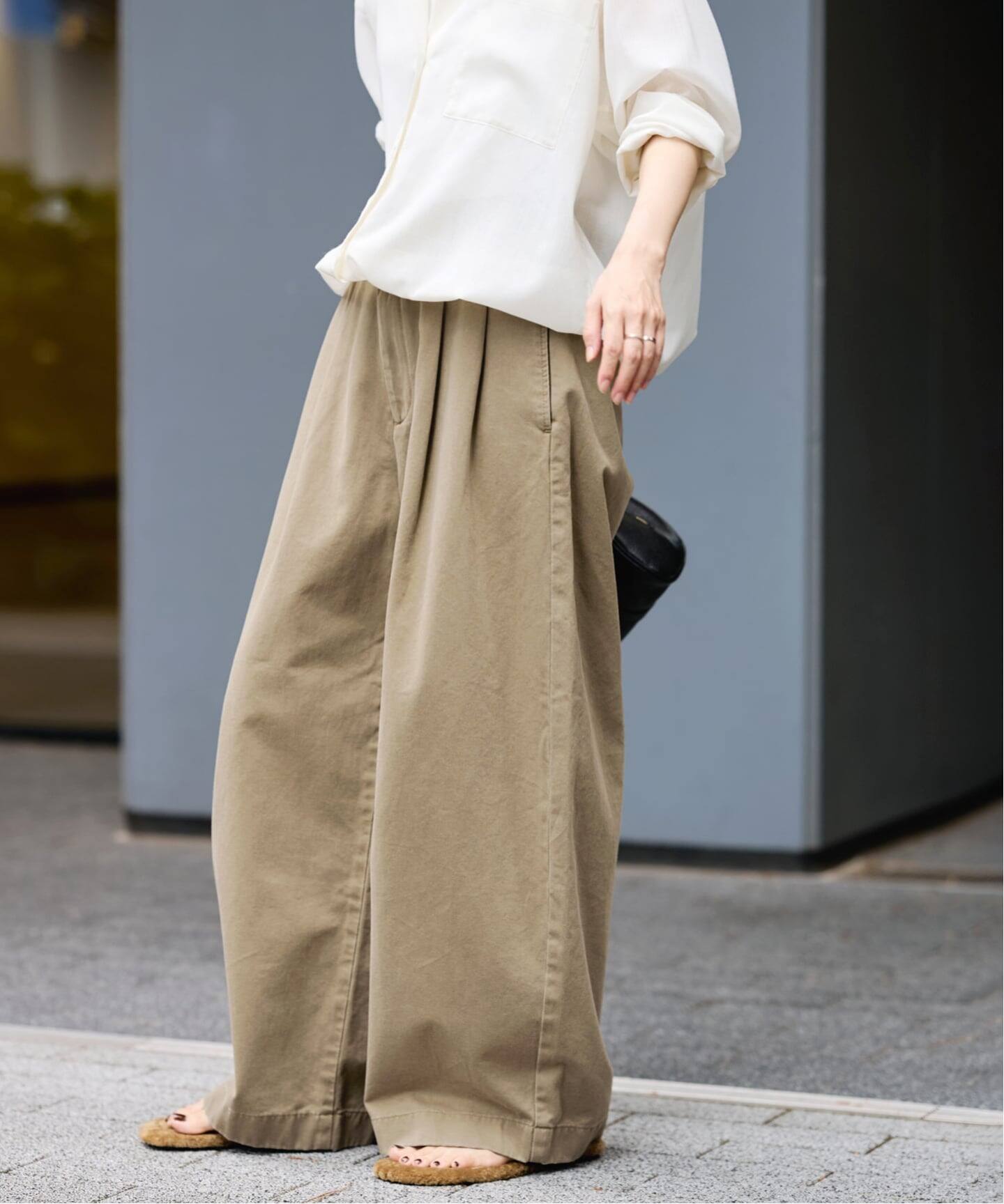 FRAMeWORK チノパンCHINO SLOUCHY パンツ★タグ付き未使用‼︎ ≪追加予約≫SLOUCHY LIGHT CHINO パンツ 2（チノパンツ）｜FRAMeWORK
