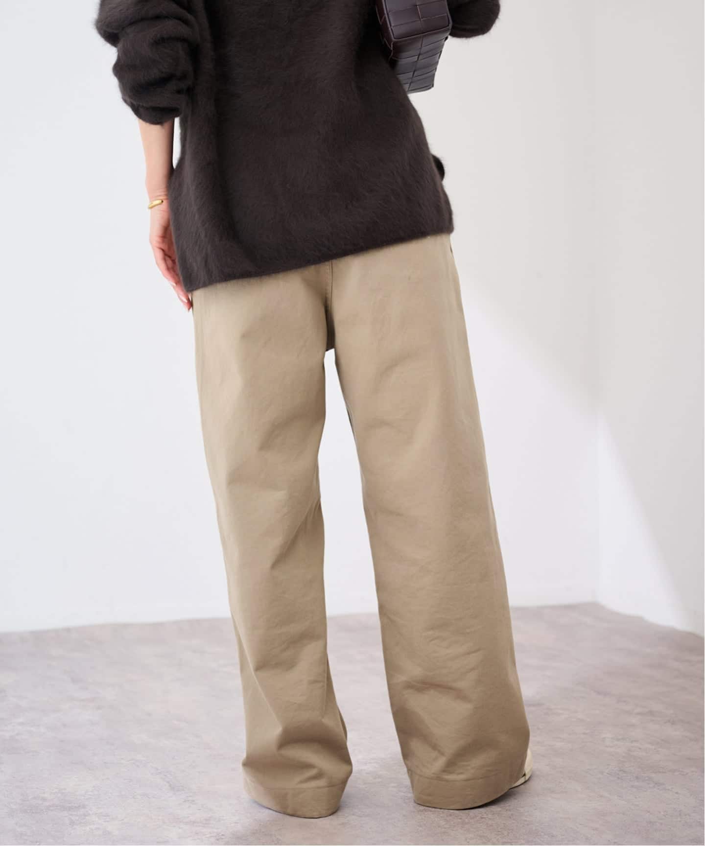 FRAMeWORK OVER SIZED CHINO パンツ　ベージュ ≪WEB限定 / 追加予約≫OVER SIZED CHINO パンツ（チノパンツ