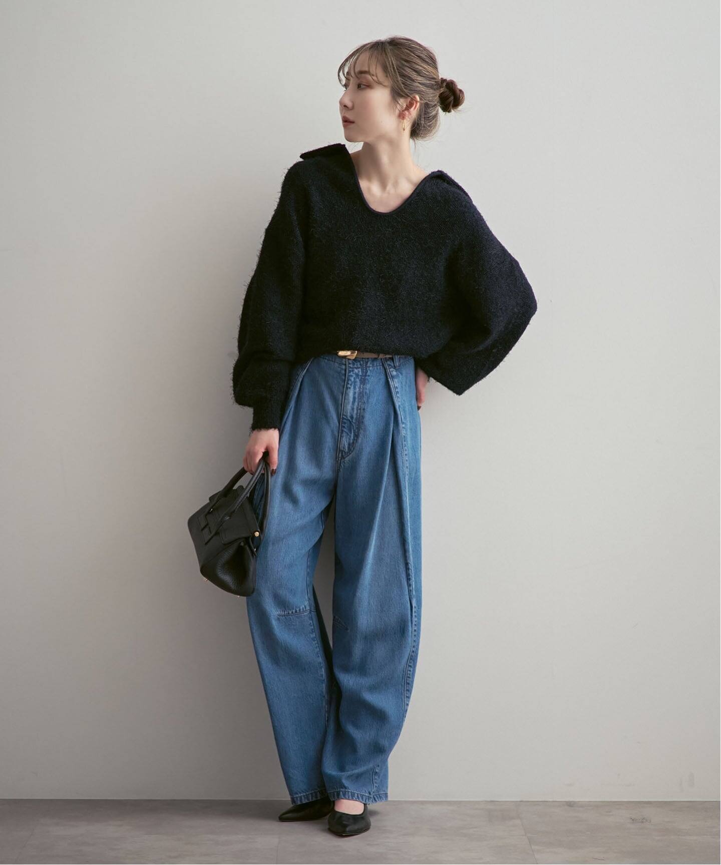 美品✨ノーブル　スージングデニムフォルムタックパンツ　デニムパンツ　ゆったり Noble（ノーブル）の「スージングデニムフォルムタックパンツ（デニム