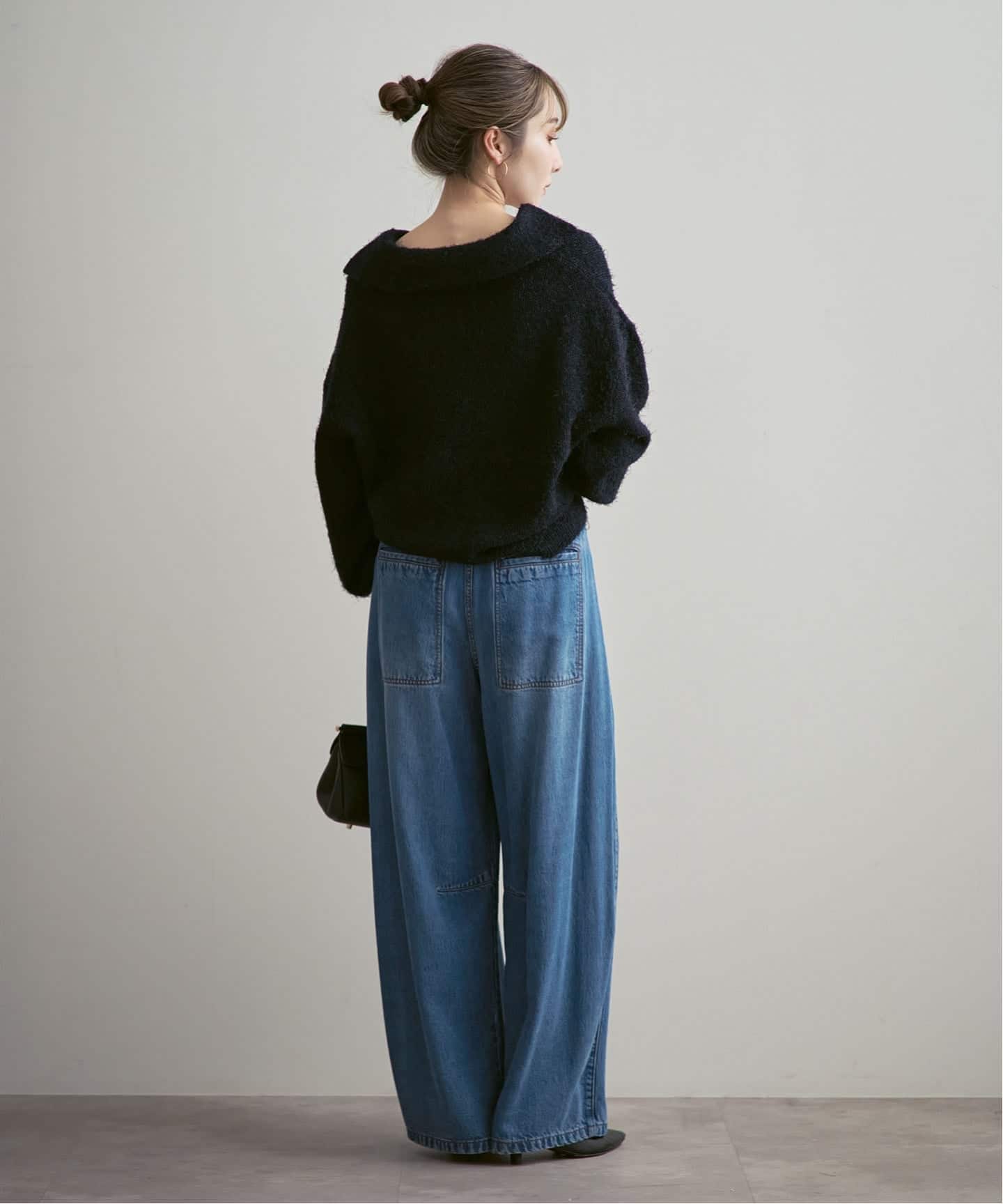 26SS先行予約・追加》スージングデニムフォルムタックパンツ（デニム