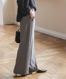 サイドラインピンタックパンツ