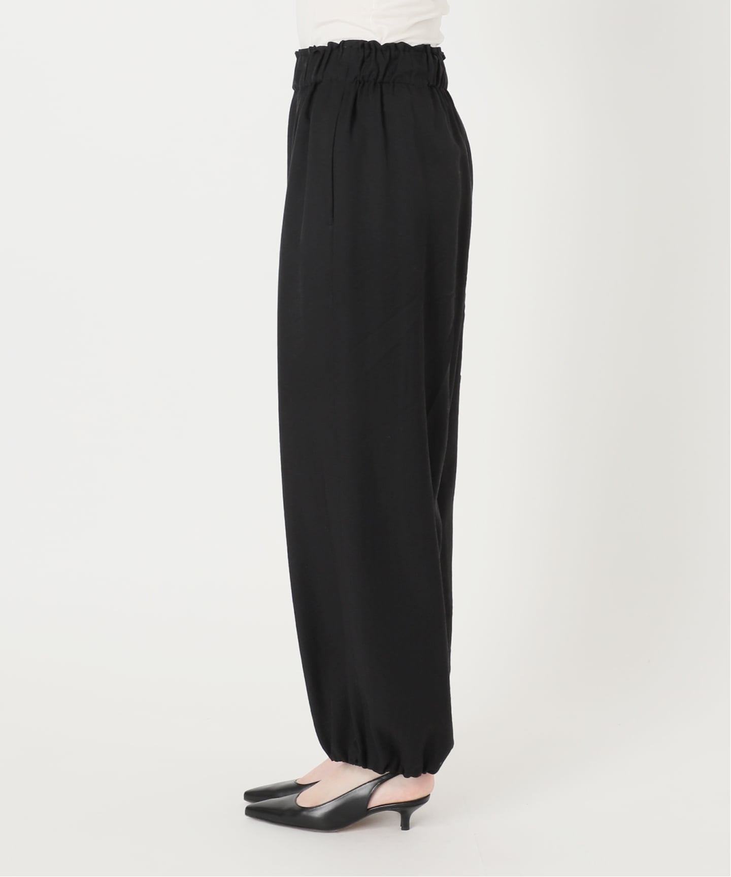 エアリーギャザーバレルパンツ（その他パンツ）｜NOBLE（ノーブル）の