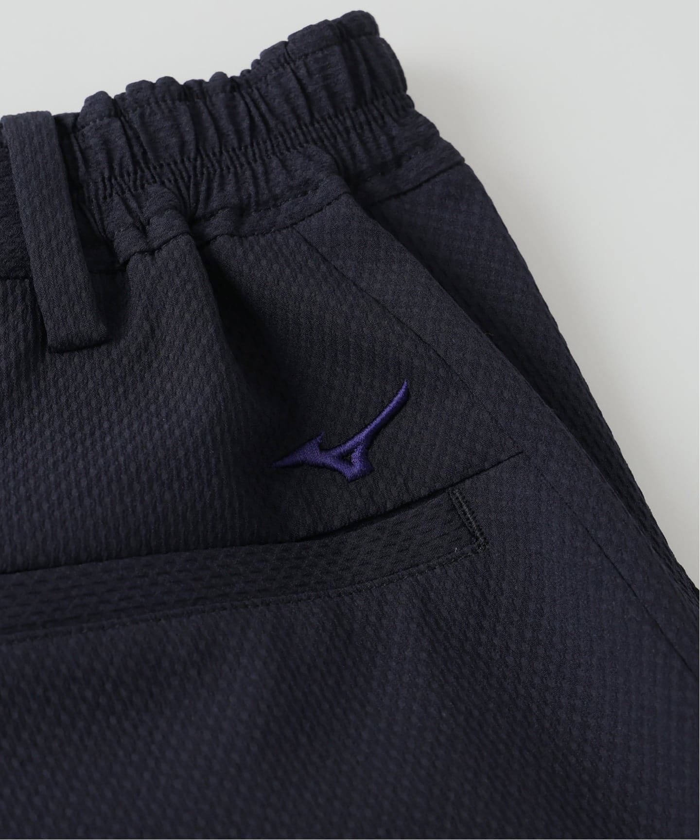 MIZUNO(ミズノ) 別注 DYNAMOTION パンツ（スラックス）｜EDIFICE
