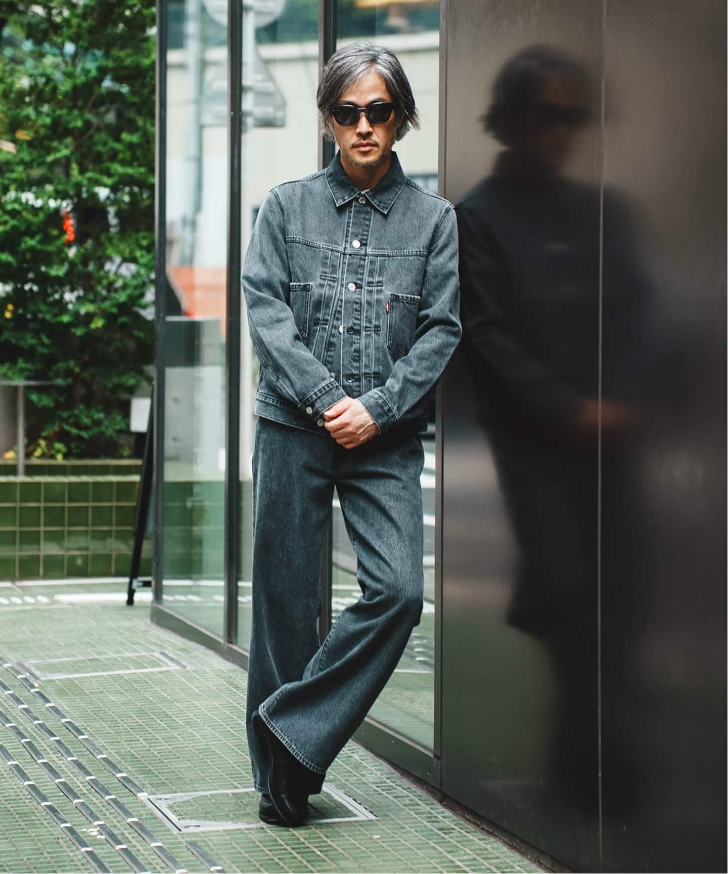 Levi's(リーバイス) 別注 Baggy Wide Leg デニムパンツ ASH BLACK（L30