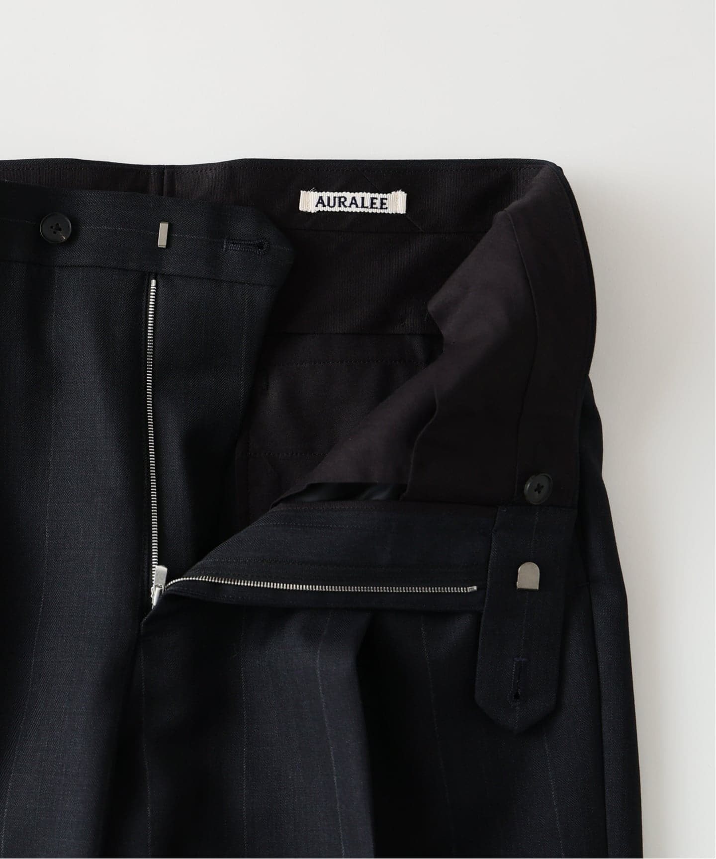 AURALEE ウールスラックス サイズ4 クリーム AURALEE / オーラリー | LIGHT WOOL MAX GABARDINE SLACKS (レディース