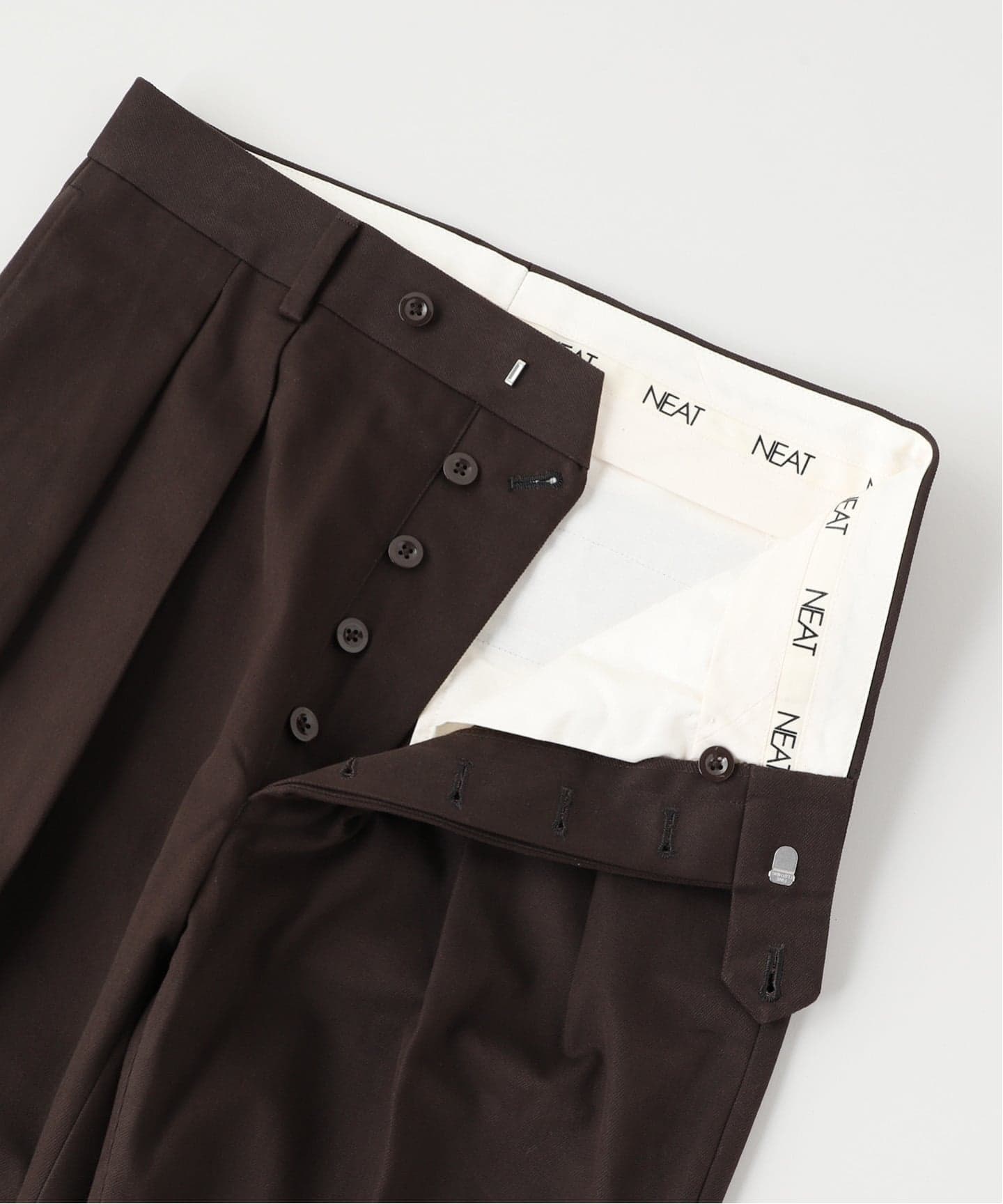 NEAT（ニート）French Cotton Drill Standard（スラックス）｜EDIFICE
