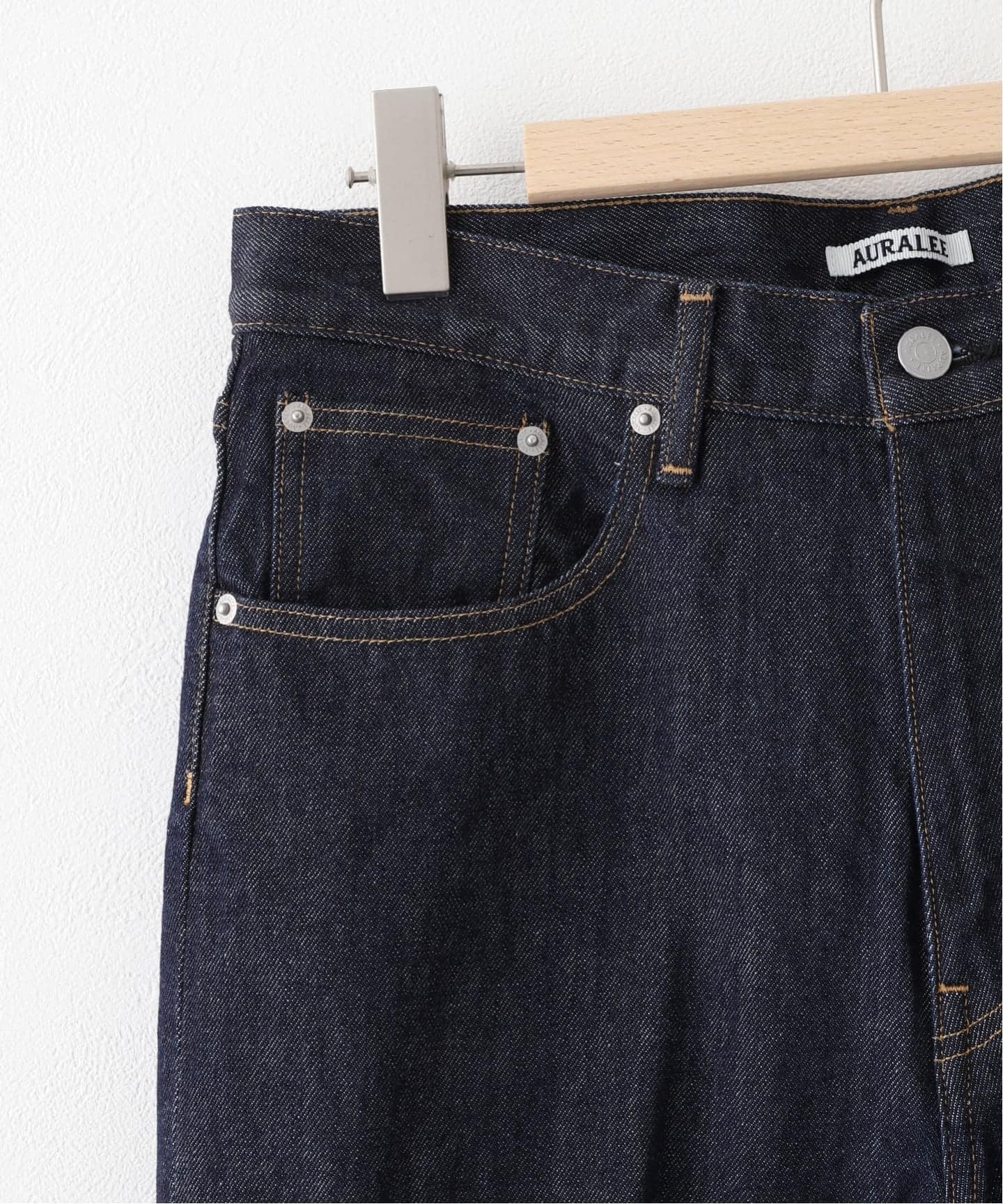 AURALEE (オーラリー) HARD TWIST DENIM 5P PANTS（デニムパンツ